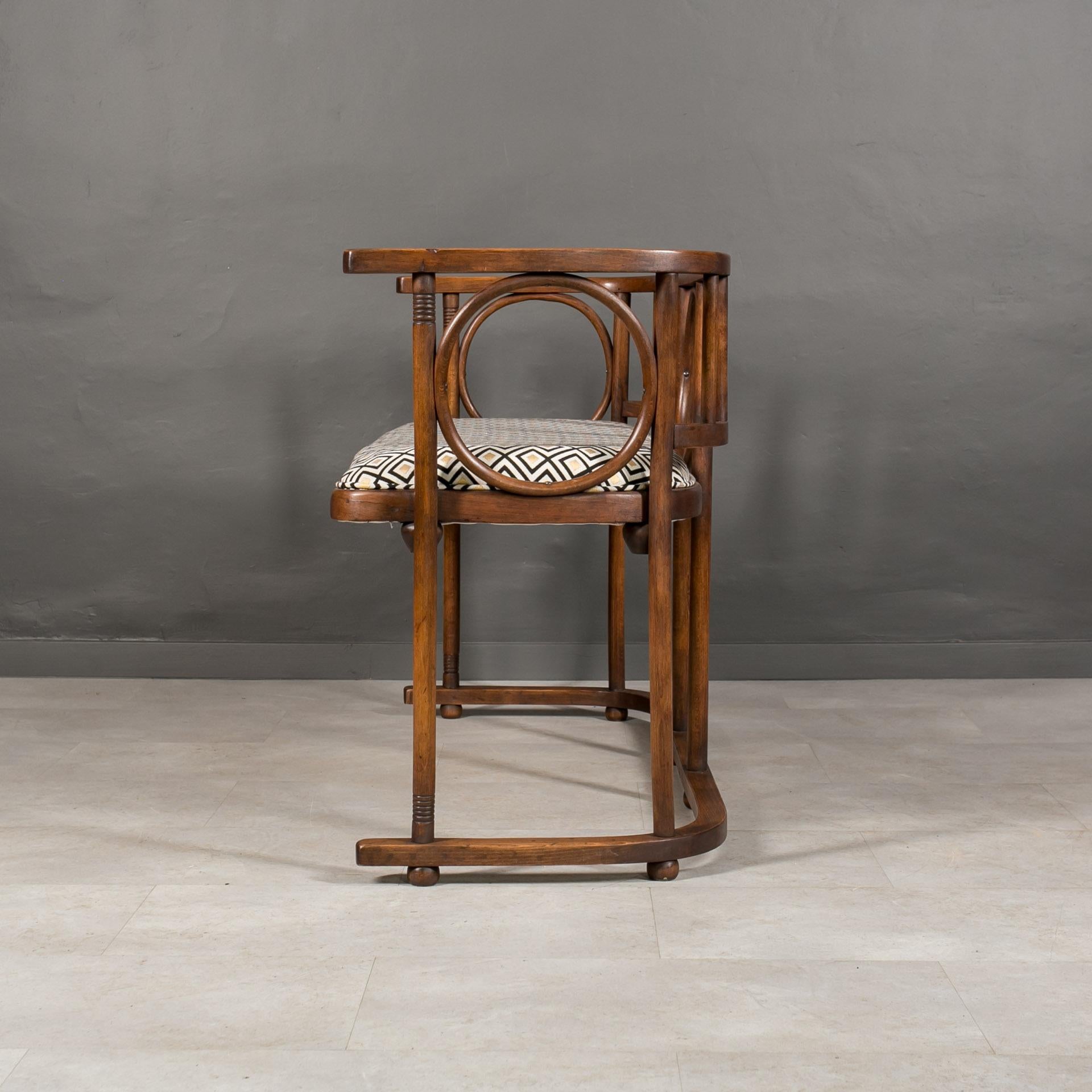 Early 20th Century Bentwood Bench Settee by J. Hoffmann for Thonet - Mundus 1