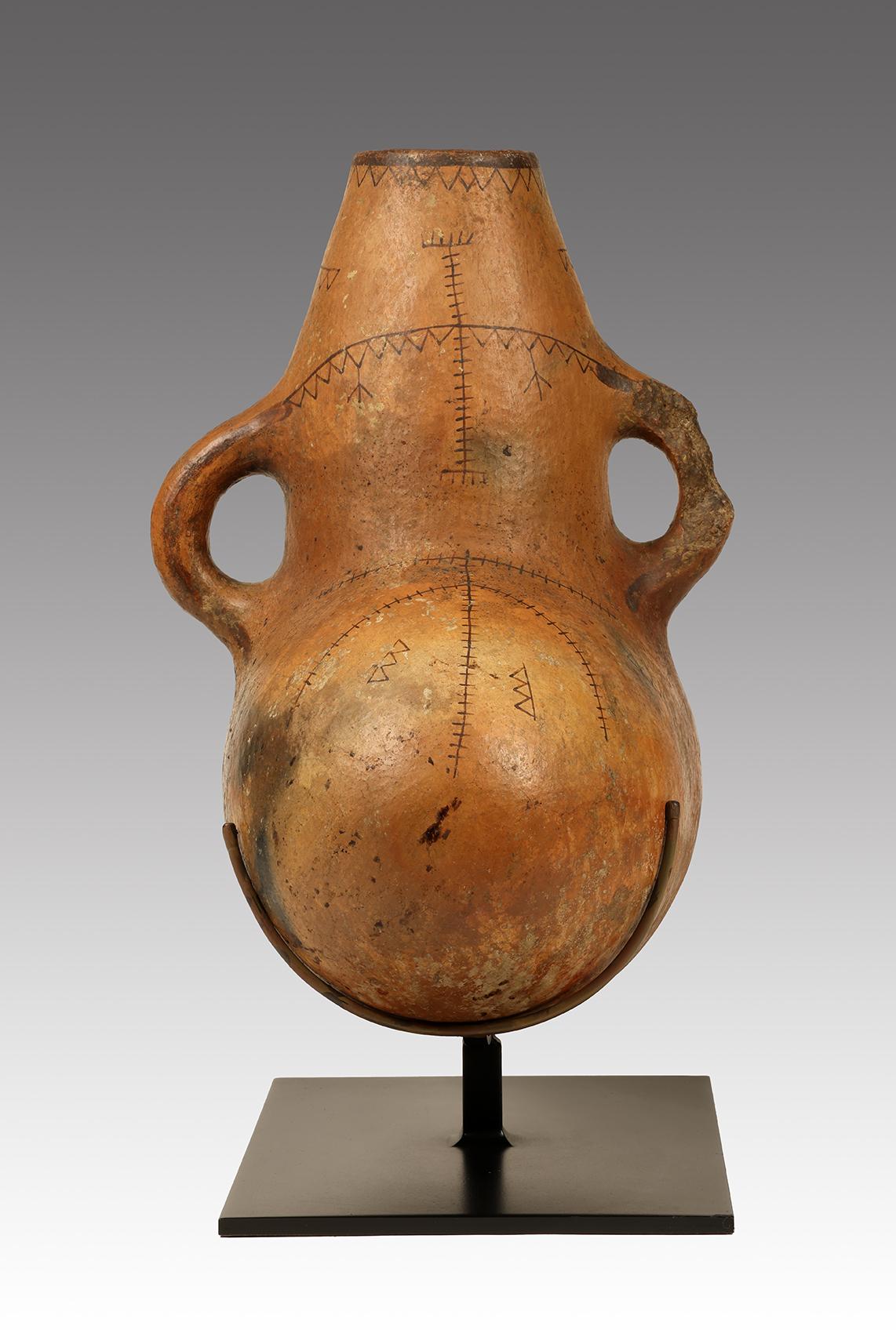 20ième siècle Vase berbère en céramique du début du 20e siècle en vente