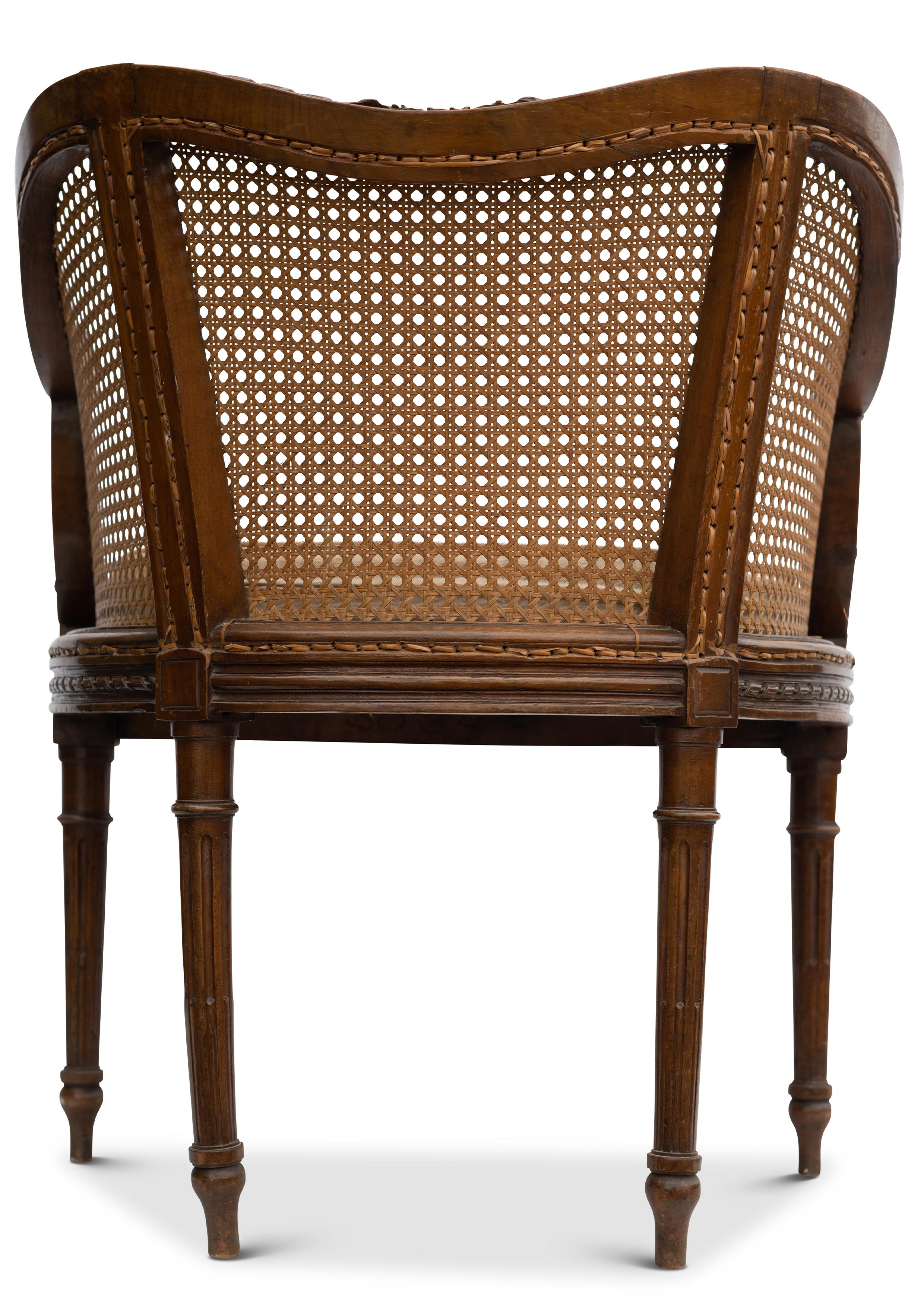 British Antique Bergère Beech & Cane Carved Armchair With Cushion & Reeded Legs For Sale