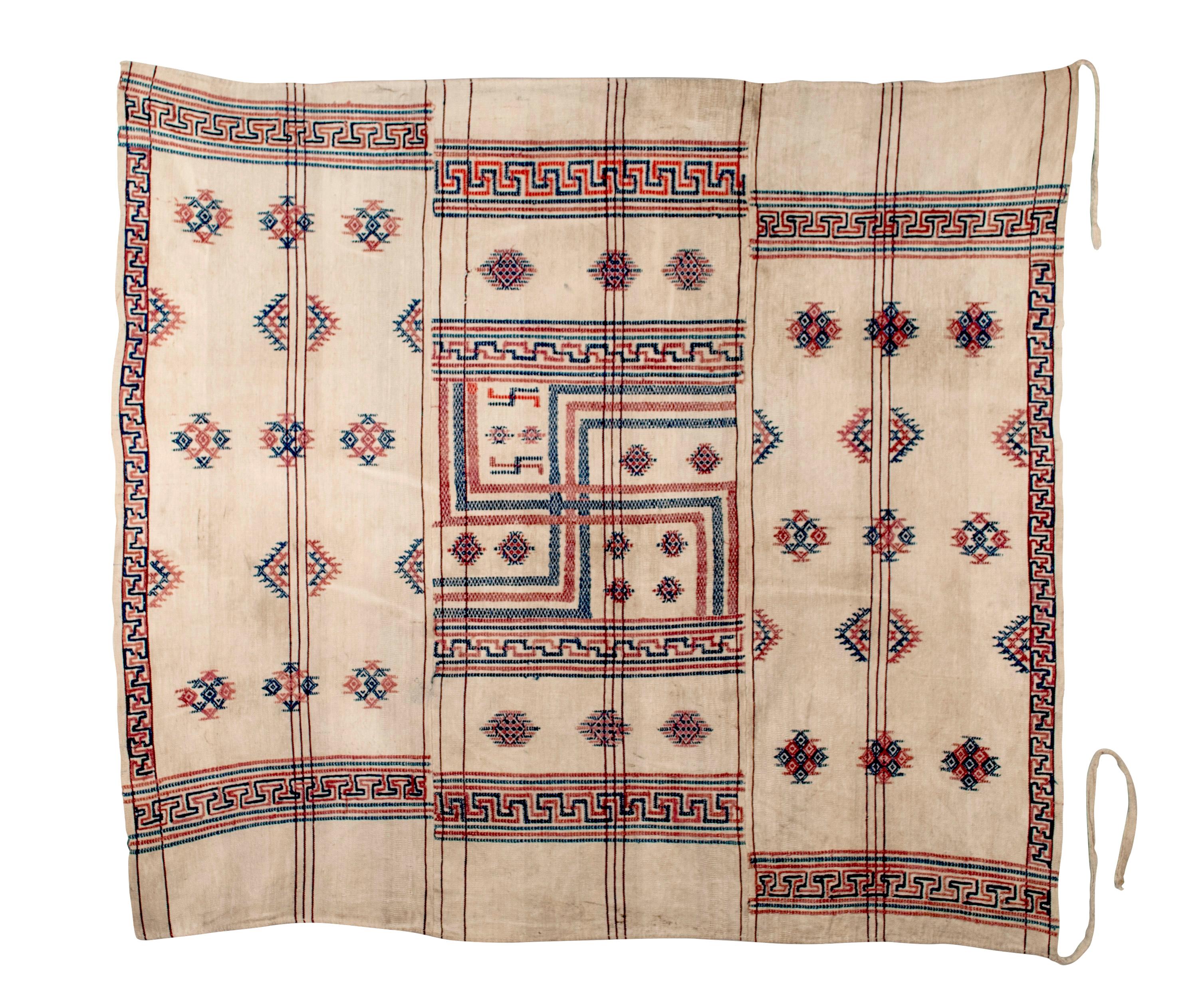 Hand-Woven Early 20th Century Bhutanese Wrapping Cloth / Bhundi For Sale