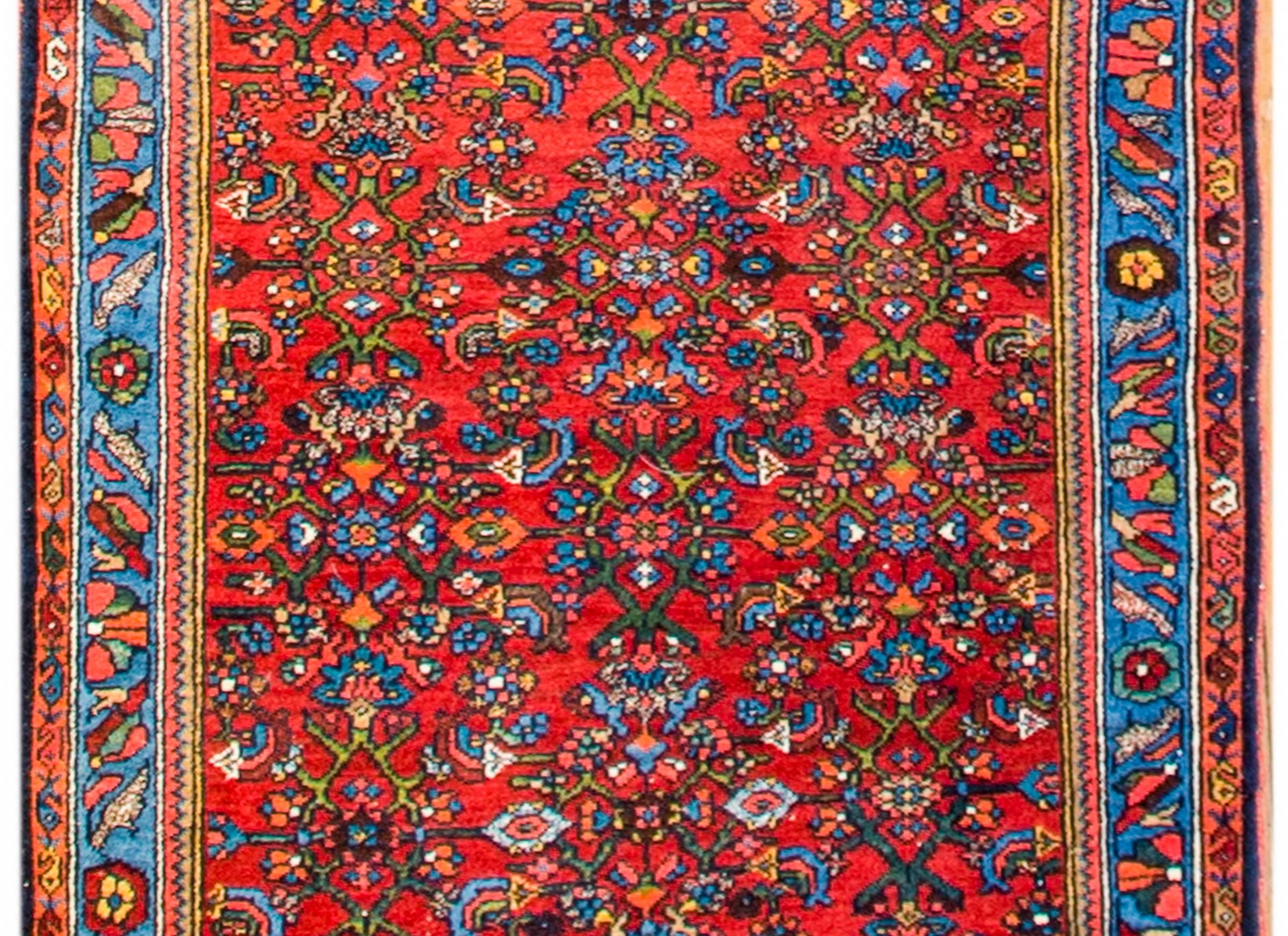 Tintura vegetale Runner Bidjar dei primi del Novecento in vendita