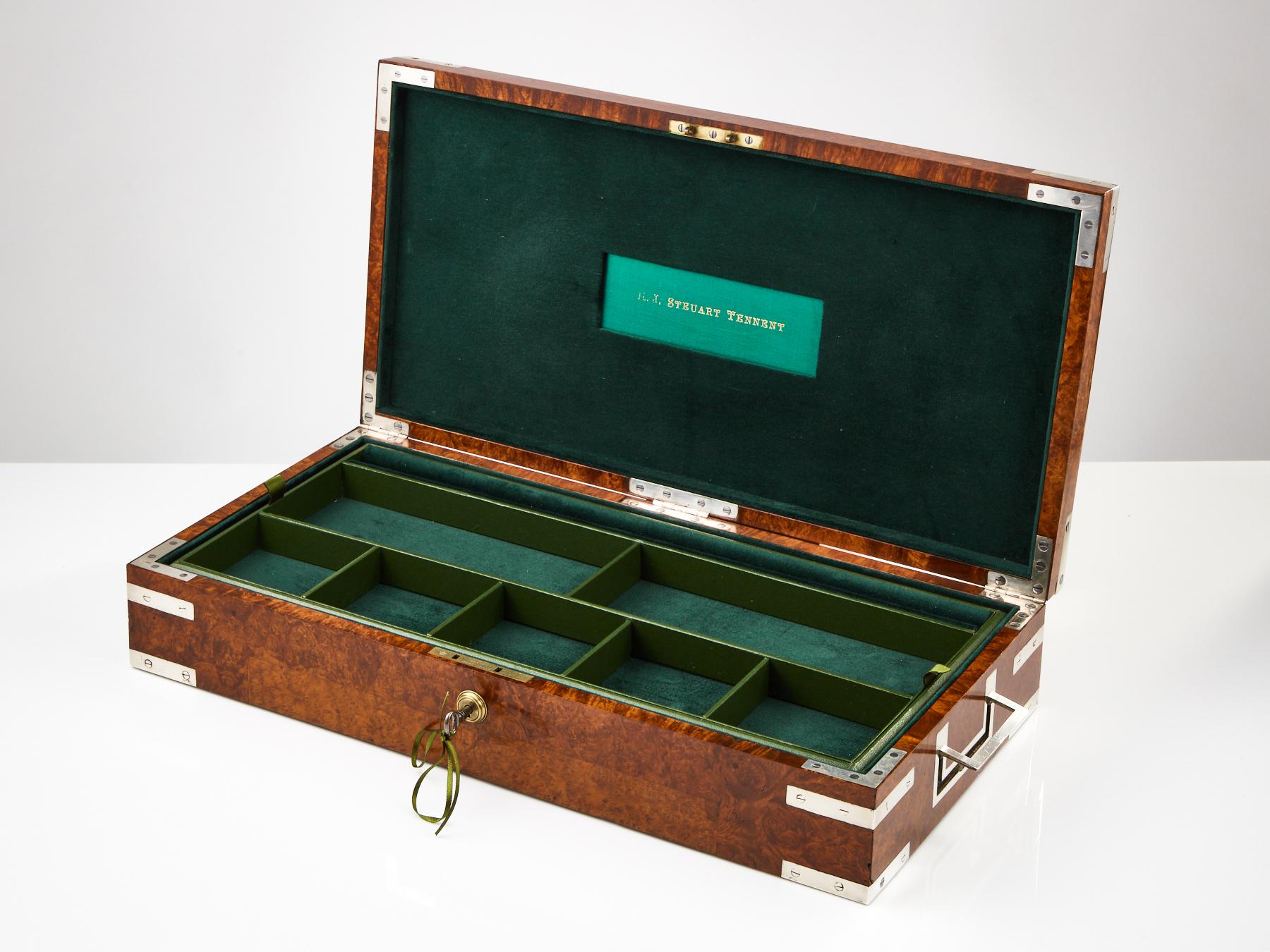 English Antique Early 20th Century Briar Wood Collectors Box England Circa 1920 For Sale