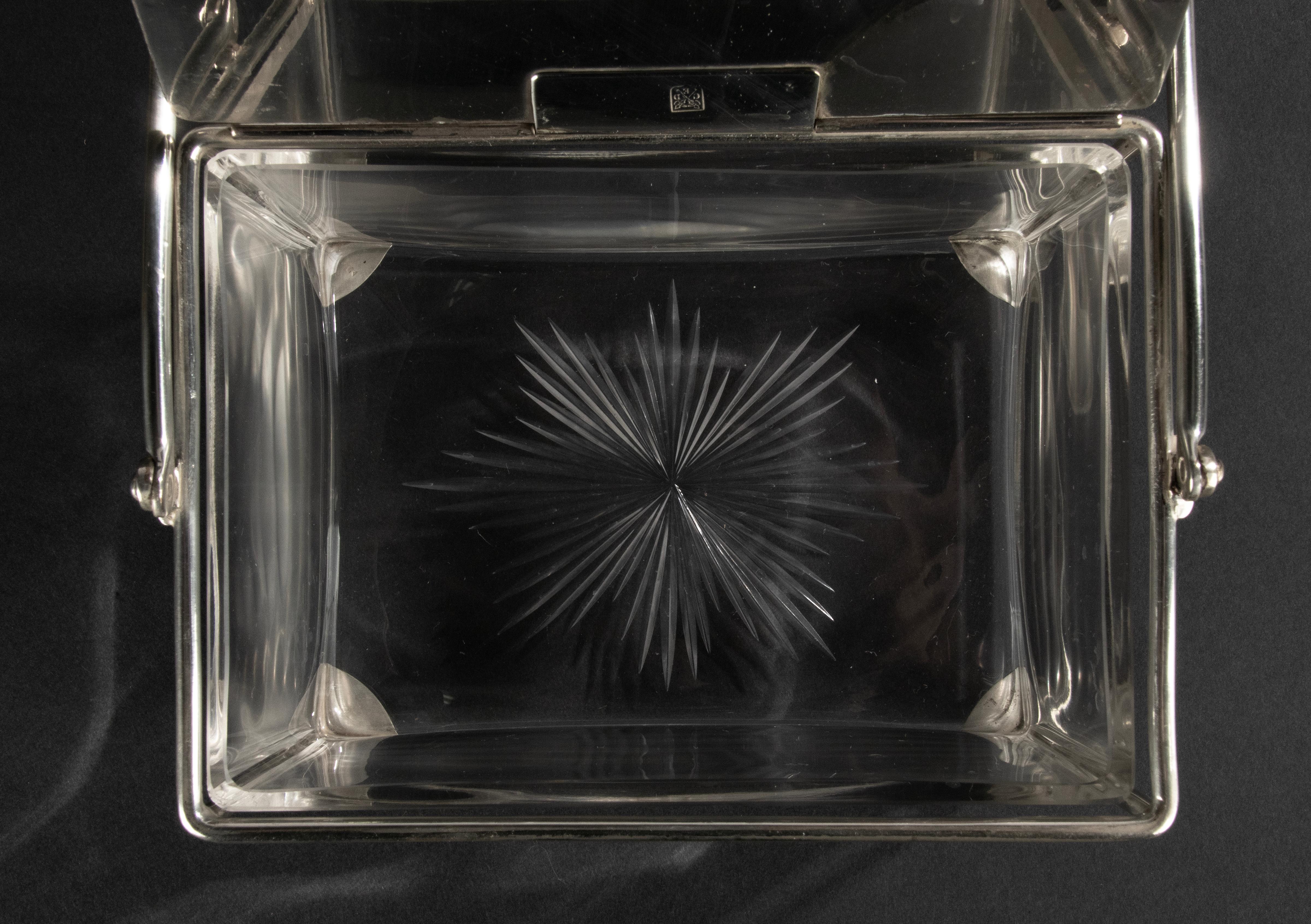 Biskuitglas des frühen 20. Jahrhunderts – versilbert und mit Kristall  (Frühes 20. Jahrhundert) im Angebot