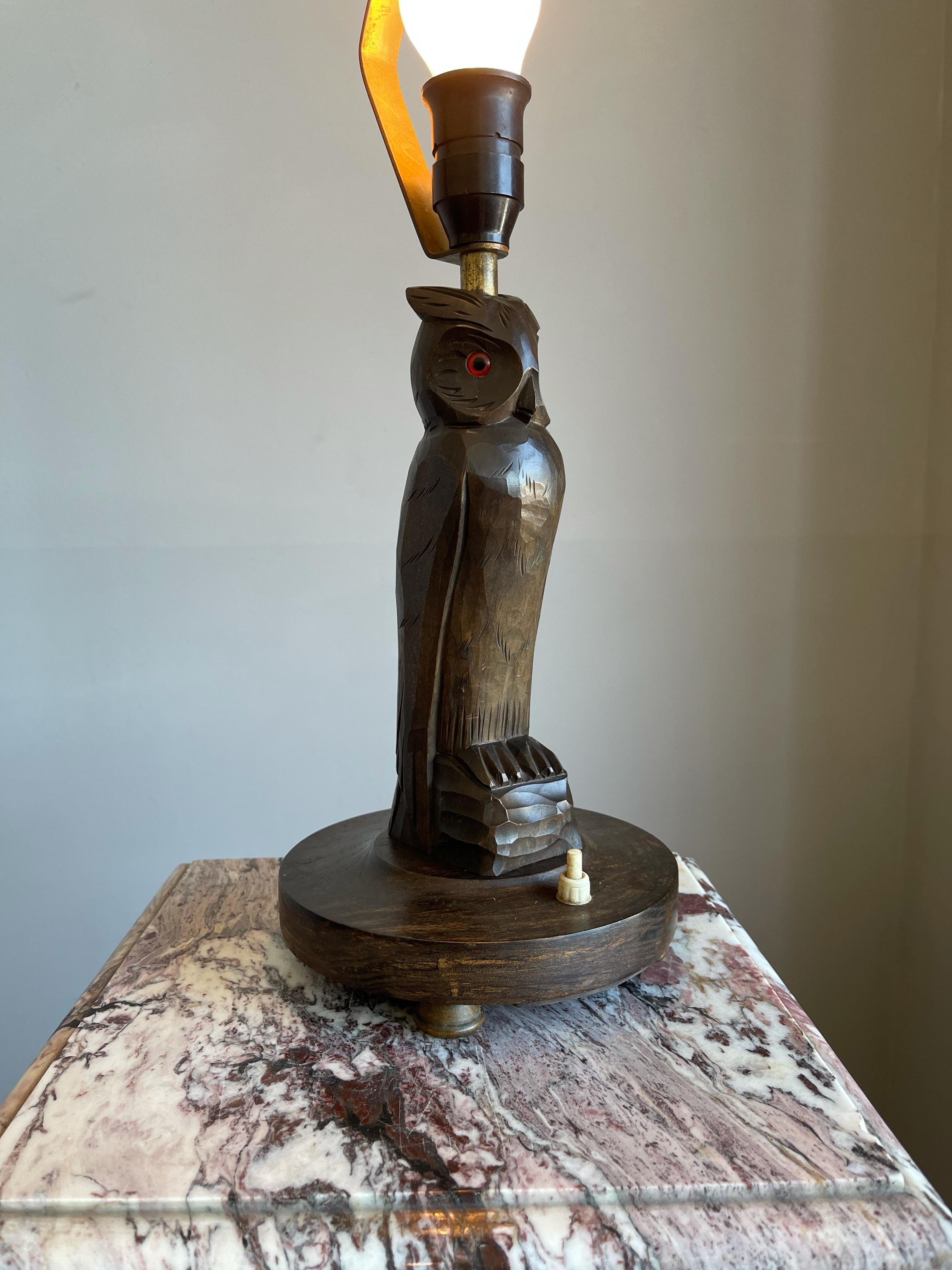 Rare Antique Art Deco Style Carved Wood Owl Sculpture Table Lamp or Desk Lamp For Sale 13