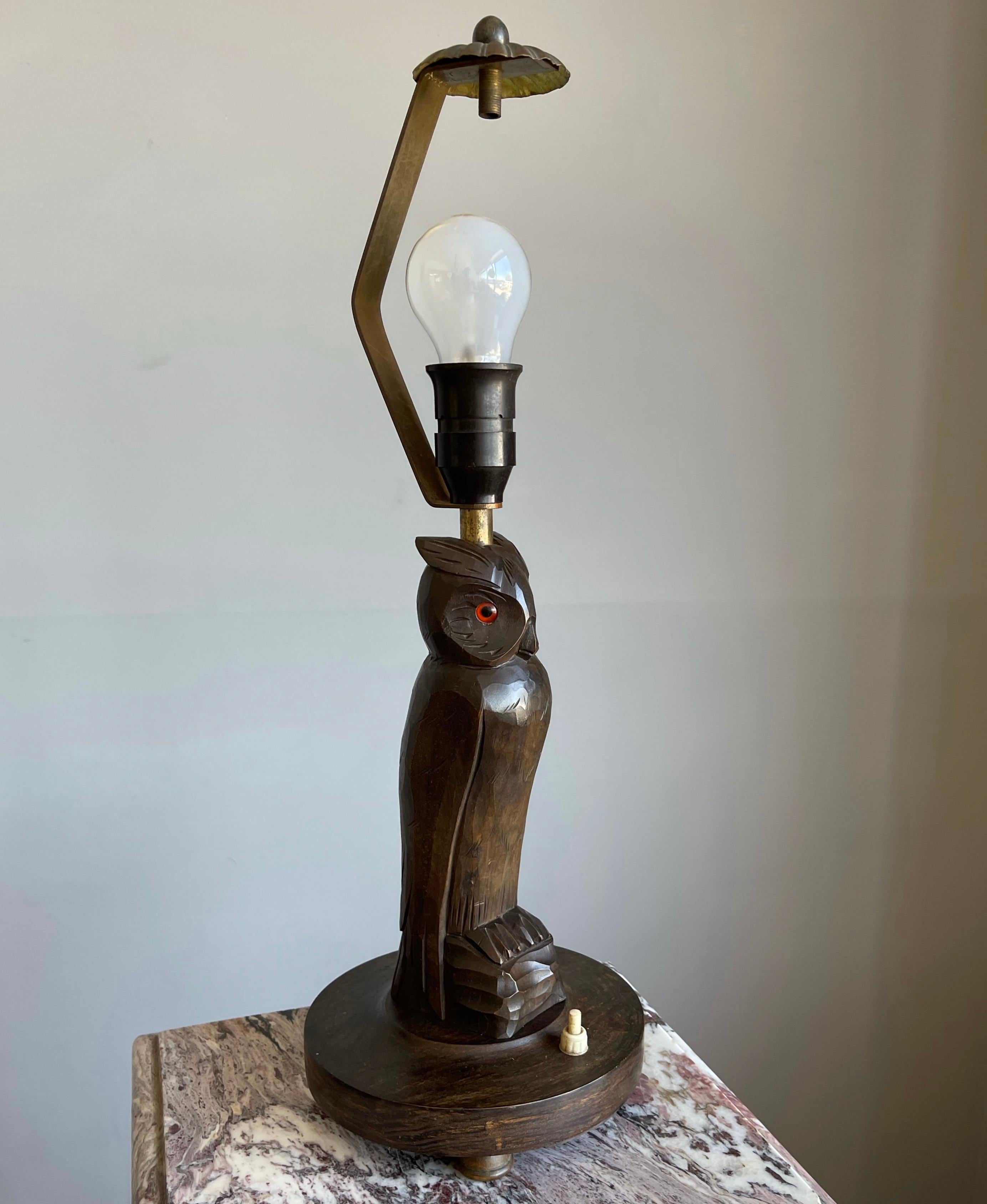 Rare Antique Art Deco Style Carved Wood Owl Sculpture Table Lamp or Desk Lamp For Sale 5