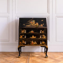 Early 20th-Century Black Japanned and Gilt Chinoiserie Bureau