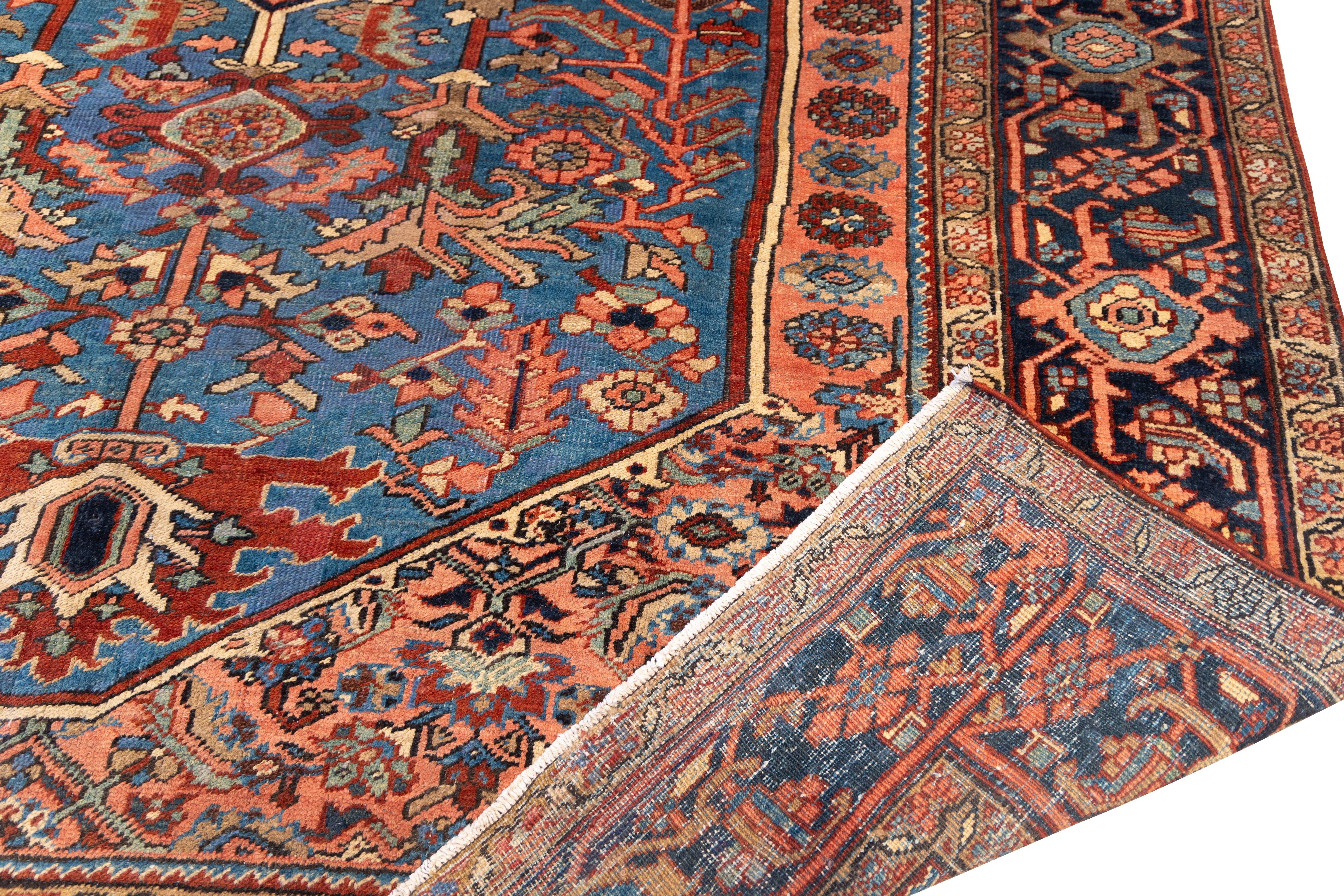 Early 20th century blue Heriz tribal rug In Excellent Condition For Sale In Harrington Park, NJ