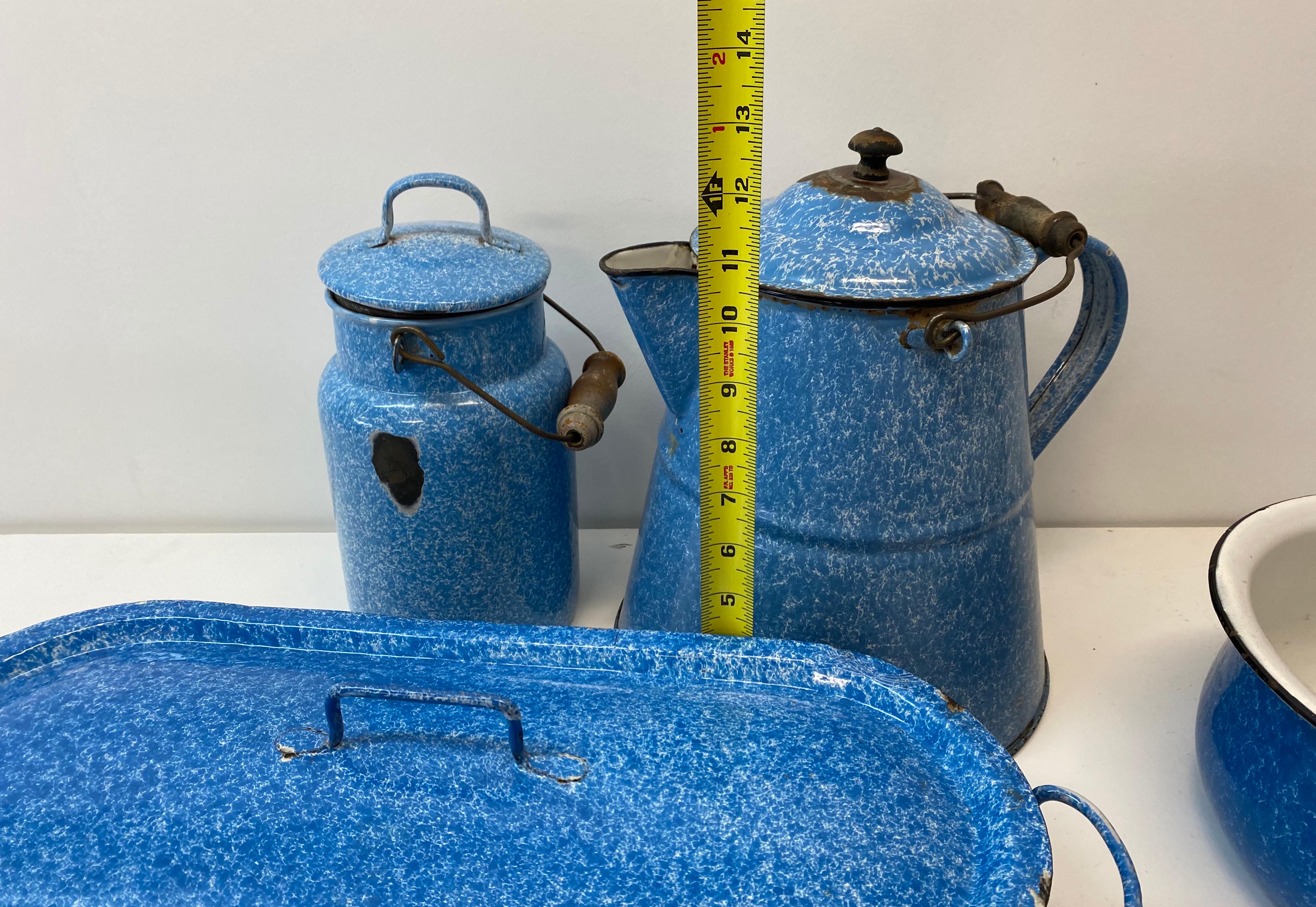 Early 20th Century Blue and White Graniteware Six Pieces For Sale 2