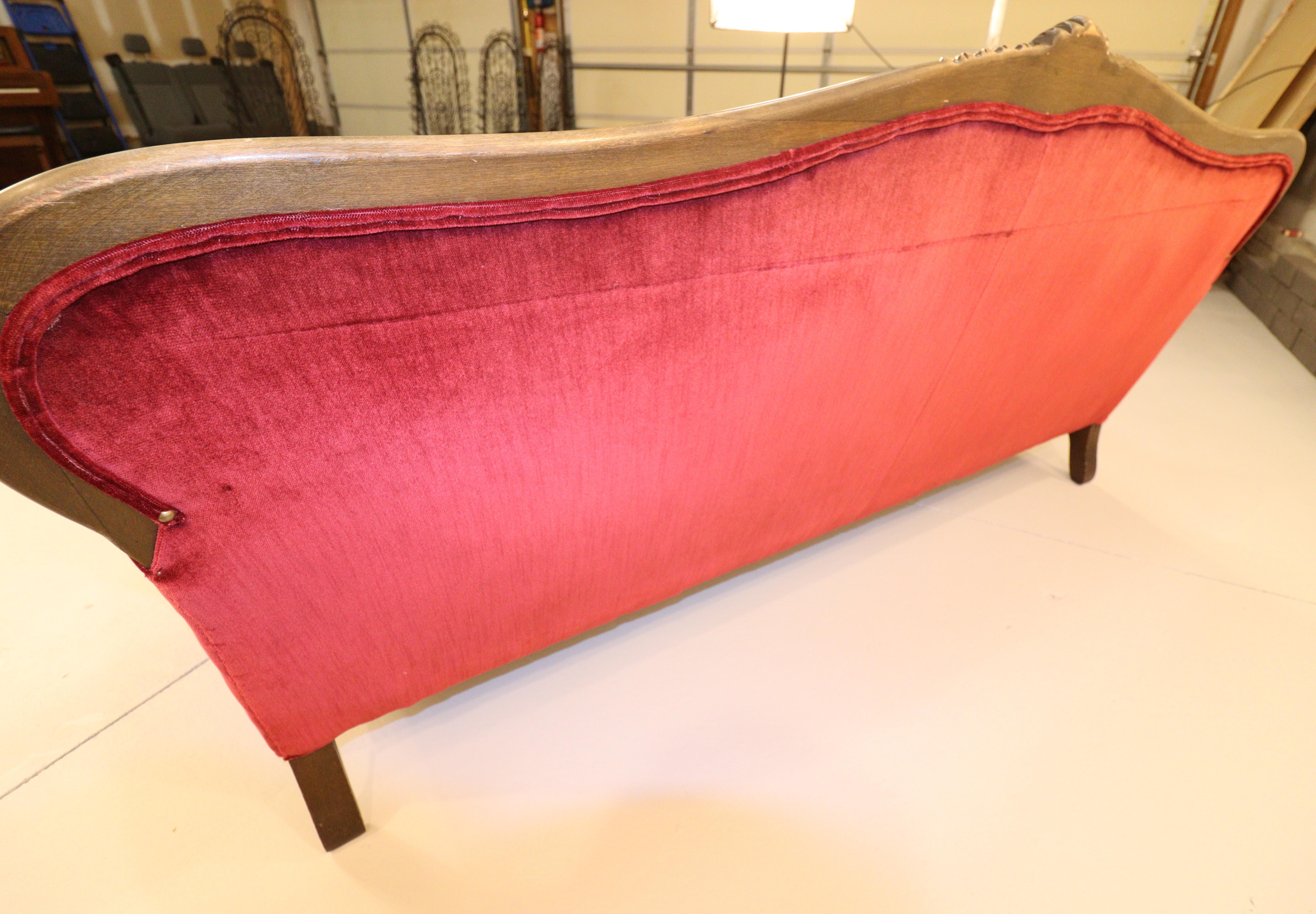 Early 20th Century Bordello Settee For Sale 4