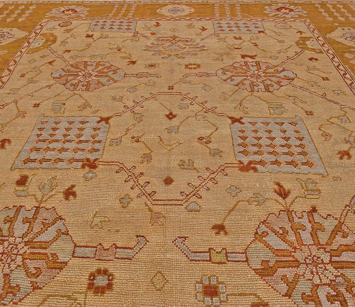 Hand-Knotted Early 20th Century Botanic Turkish Oushak Rug  For Sale