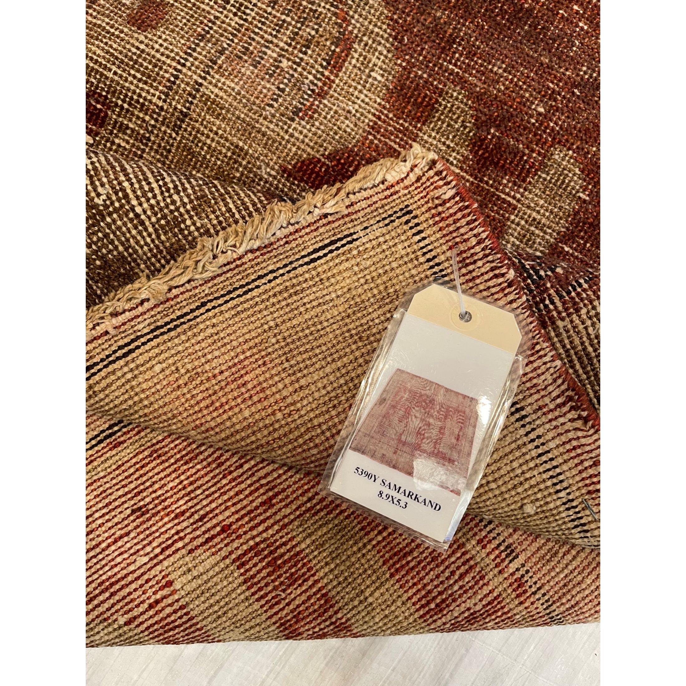 Early 20th Century Botanical Samarkand Rug In Good Condition For Sale In Los Angeles, US