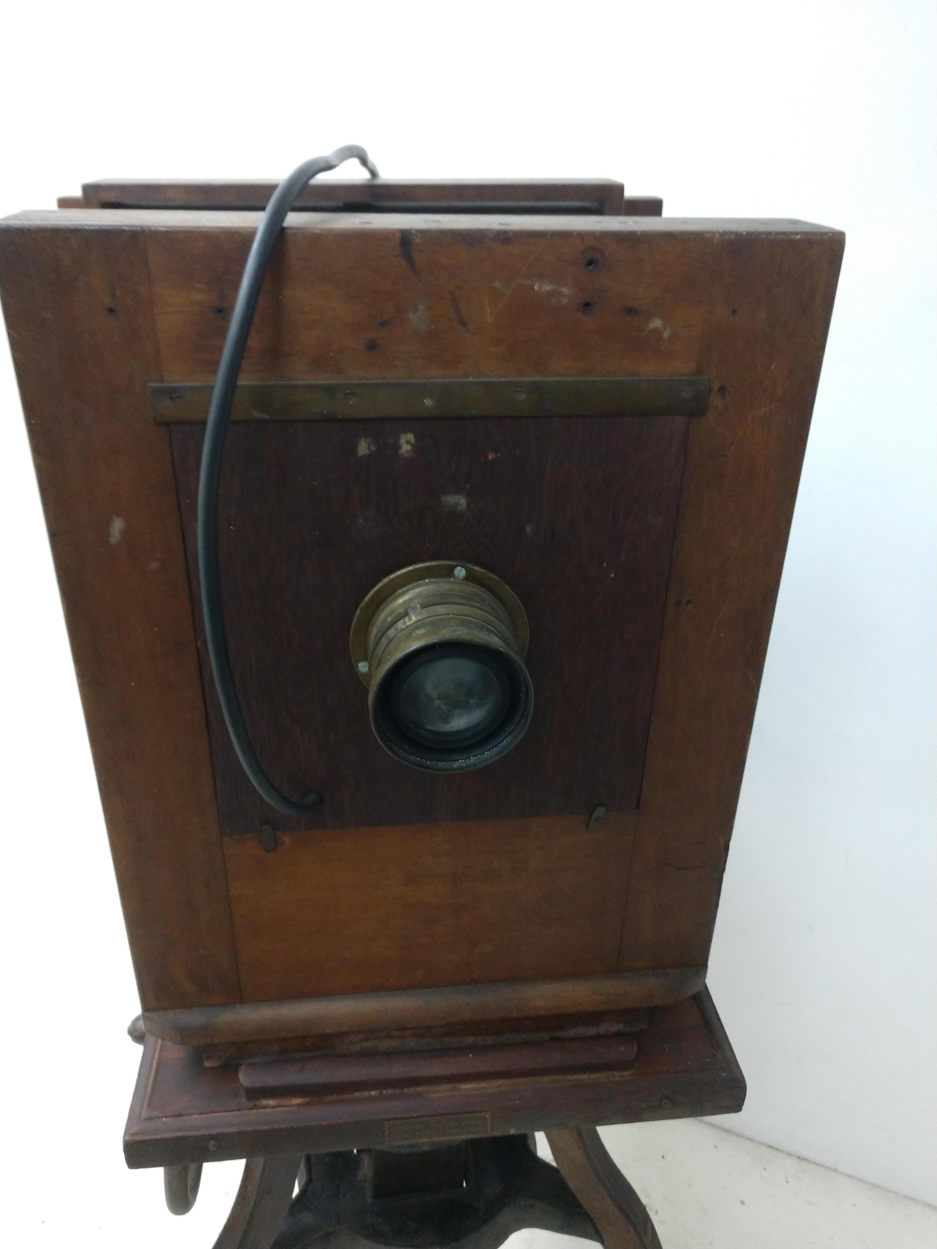 Mahogany Early 20th Century Box Camera with Mechanical Stand