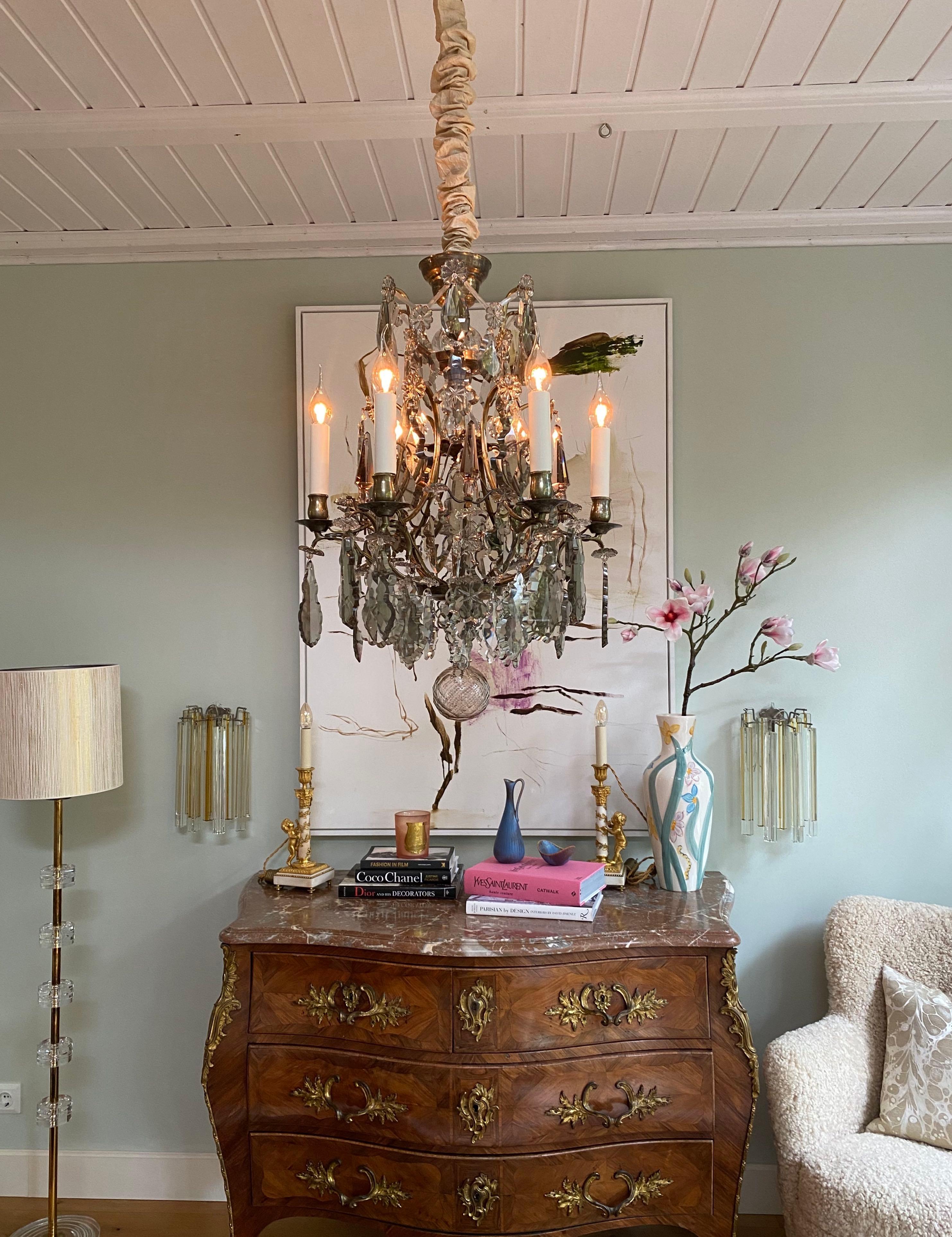 Early 20th century brass and crystal chandelier en Bueno estado para la venta en SON EN BREUGEL, NL