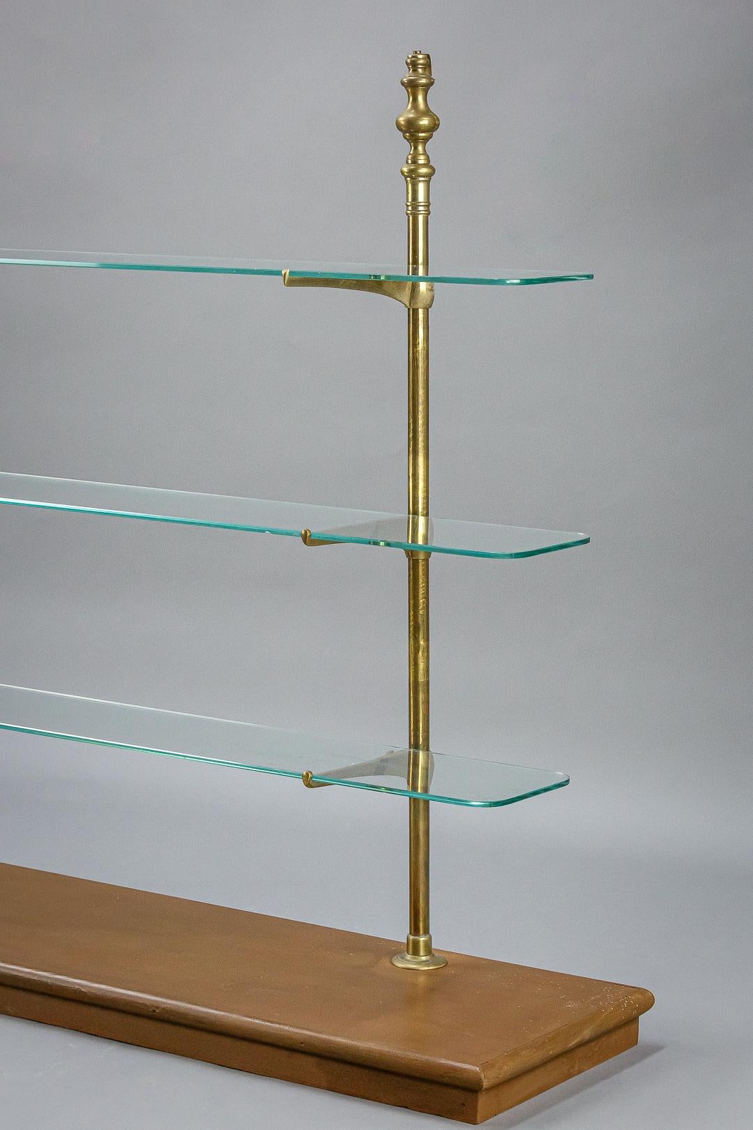 retail glass shelving