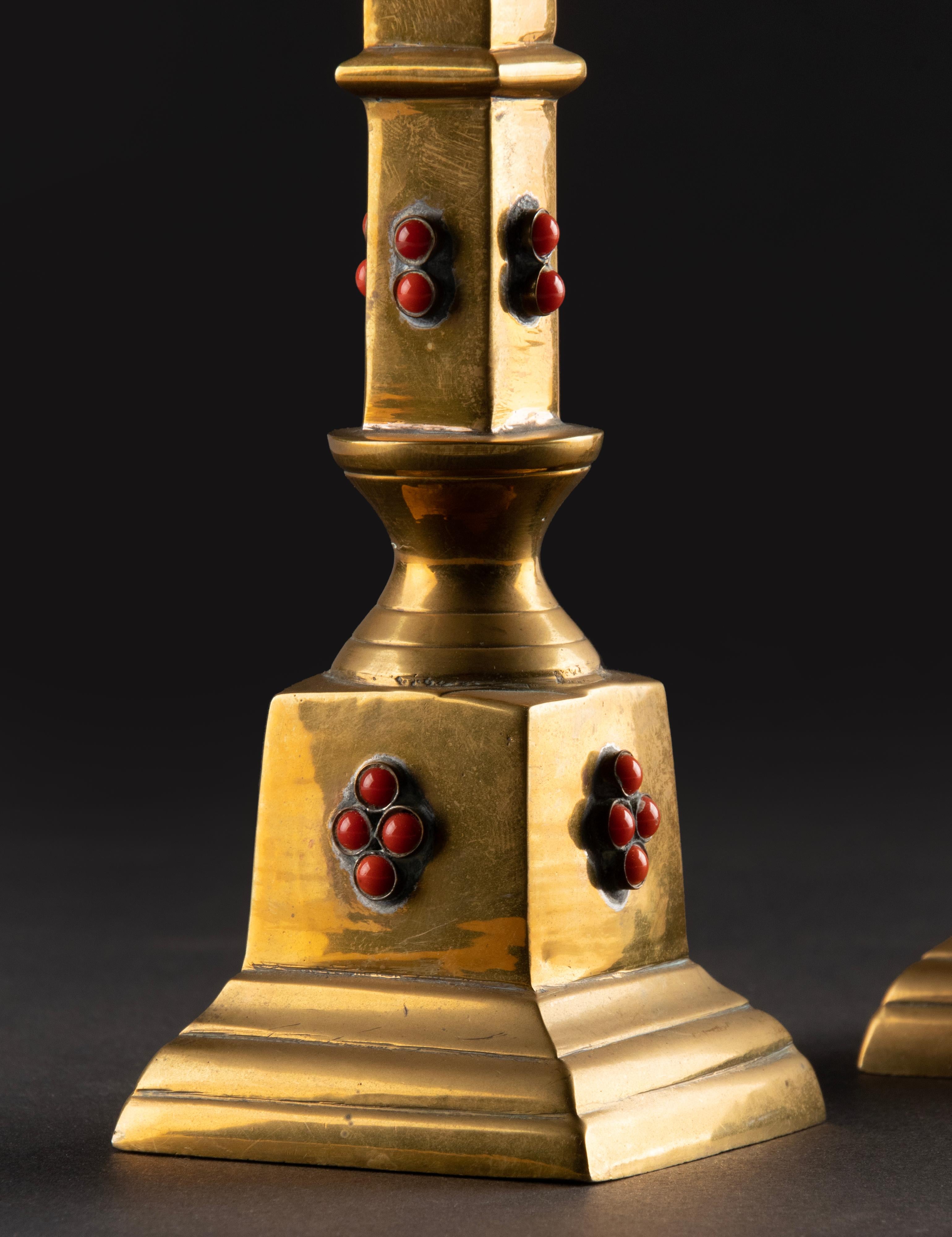Early 20th Century Brass Candlesticks Decorated with Stones For Sale 3