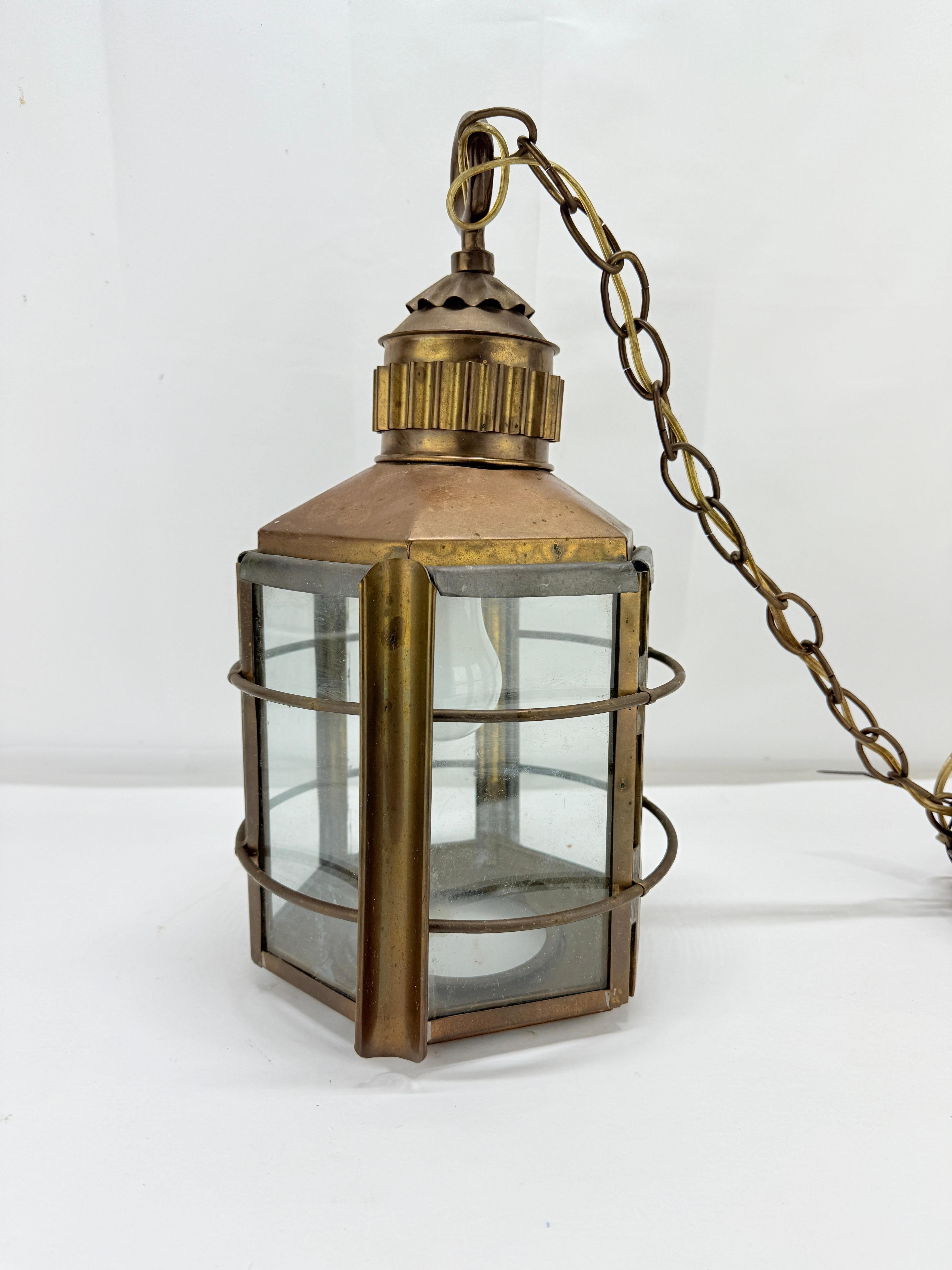 American Early 20th Century Brass & Copper Maritime Nautical Pendant Lantern For Sale