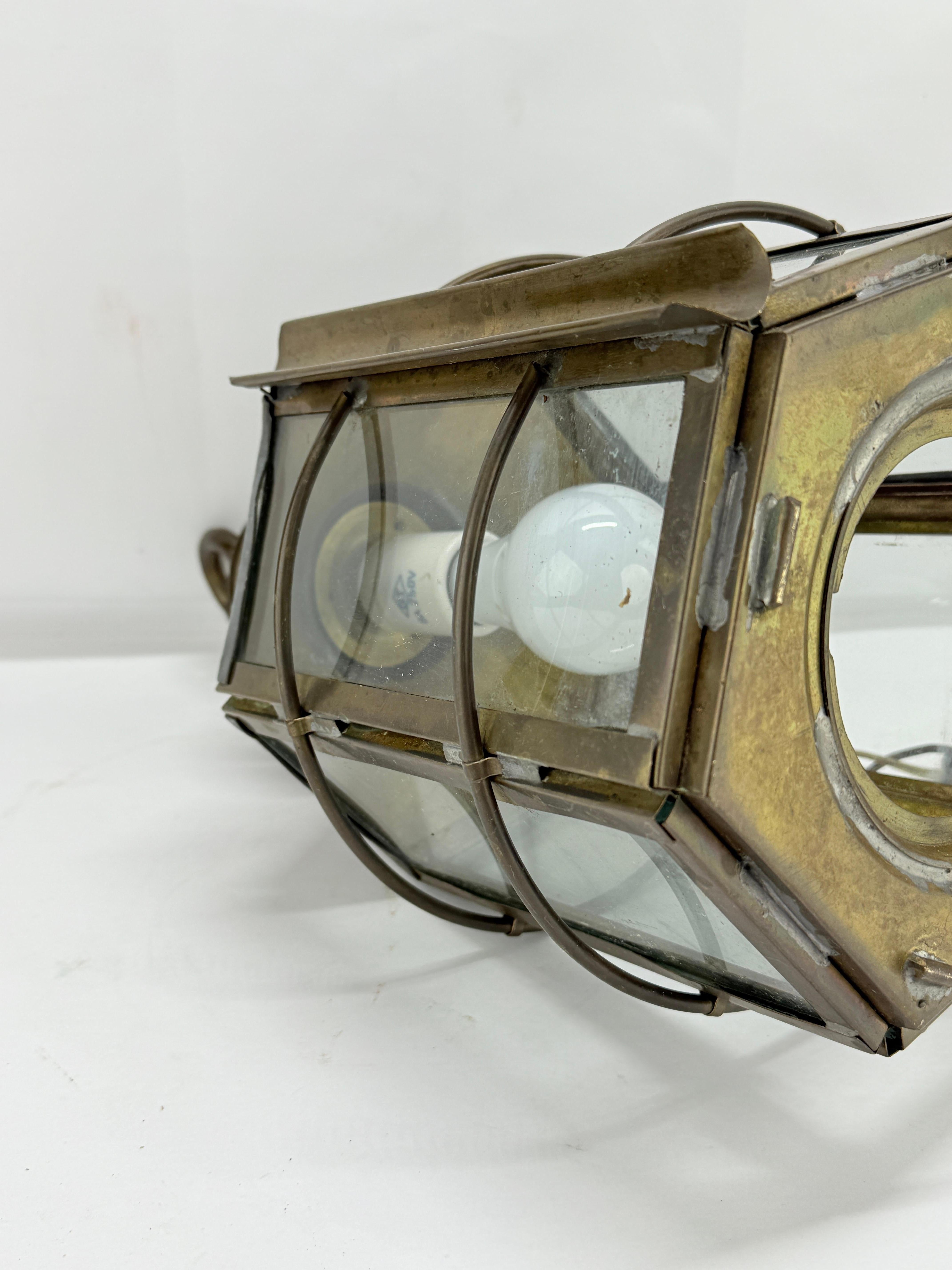 Early 20th Century Brass & Copper Maritime Nautical Pendant Lantern For Sale 3