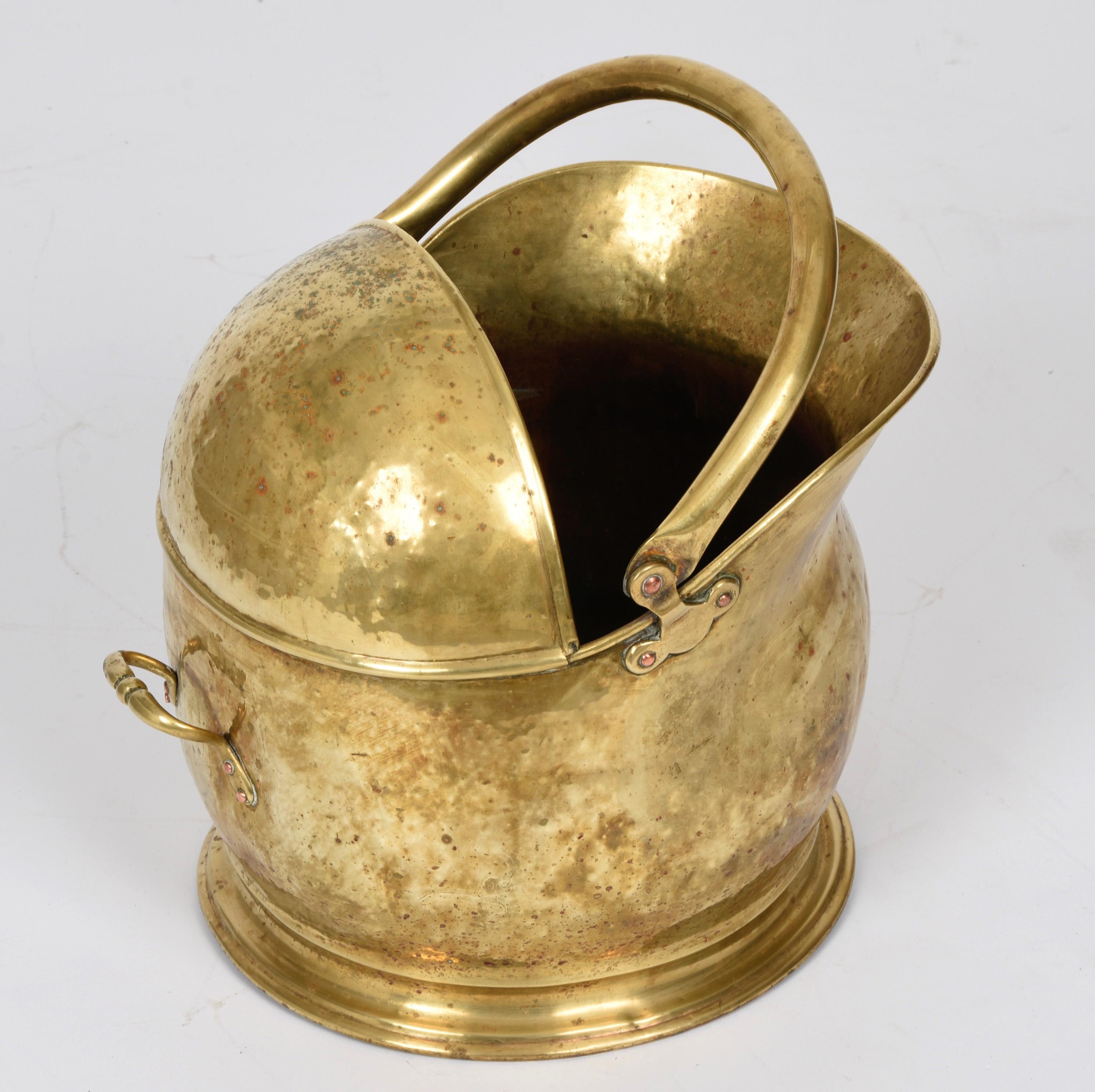 Brass Helmet-shaped brass coal bucket from the early 1900s, Italy, 1930s