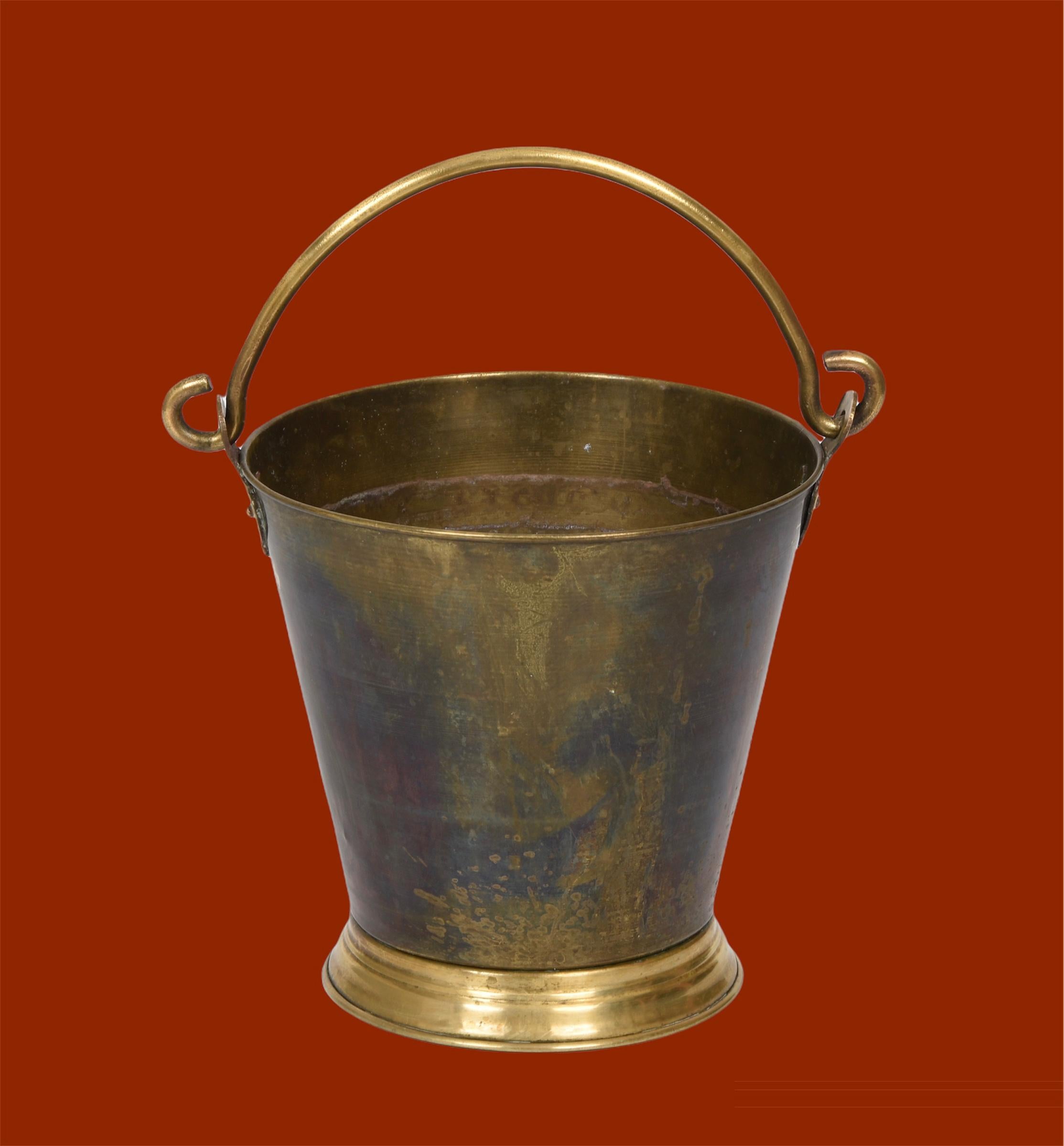 Early 20th Century Brass Italian Ice Bucket with Heavy Handle, 1930s 8