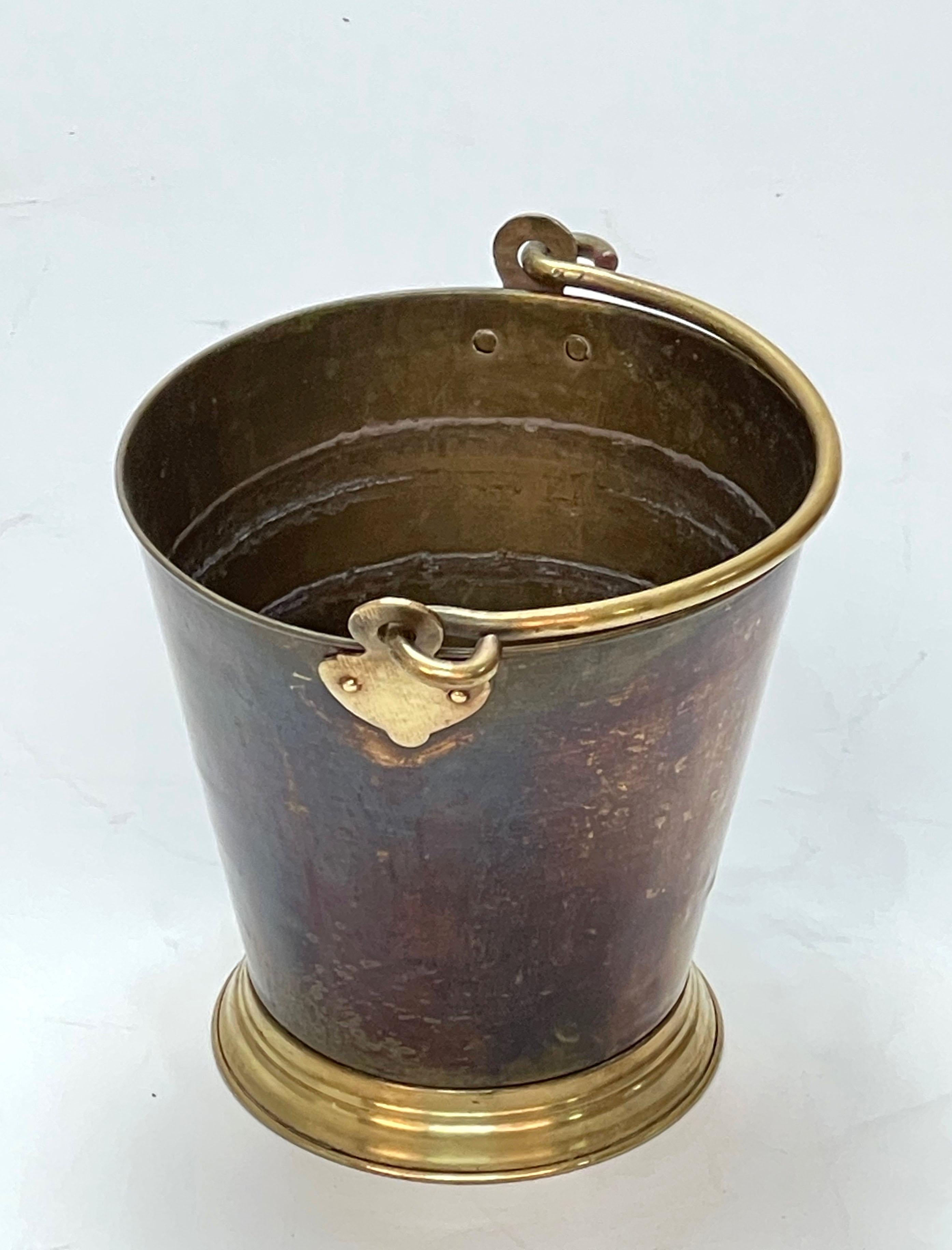 Arts and Crafts Early 20th Century Brass Italian Ice Bucket with Heavy Handle, 1930s
