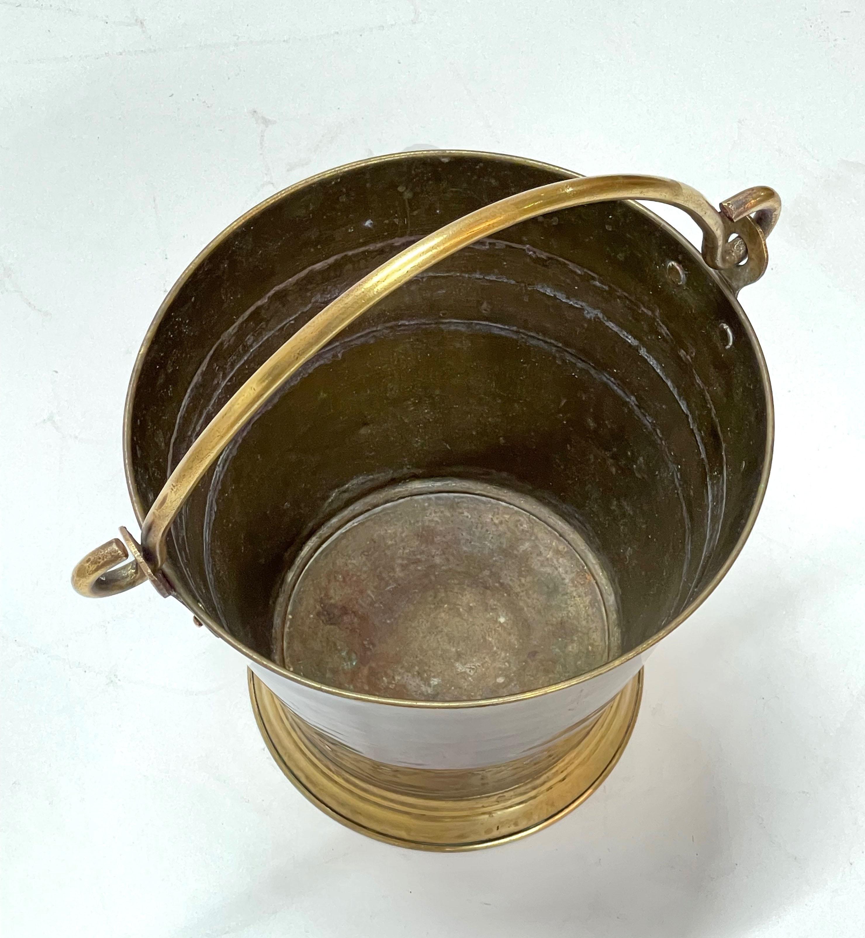 Early 20th Century Brass Italian Ice Bucket with Heavy Handle, 1930s 3