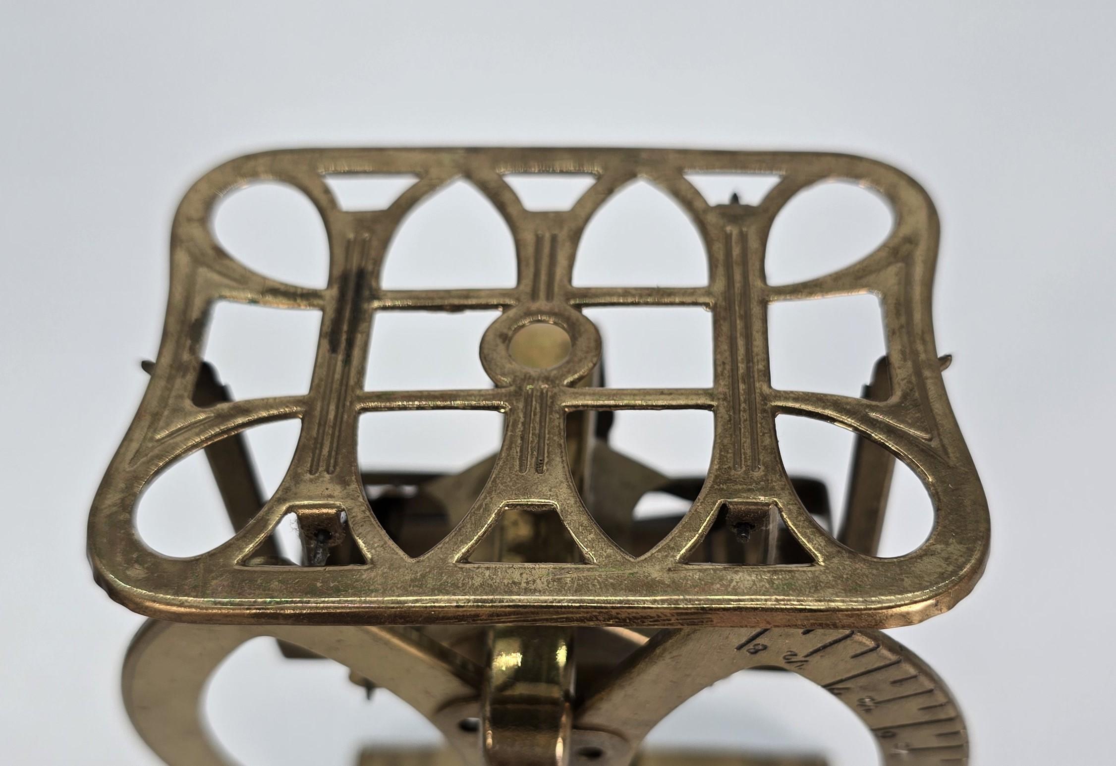 Pèse-lettres en laiton du début du 20e siècle fabriqué en Tchécoslovaquie, vers 1910 en vente 7