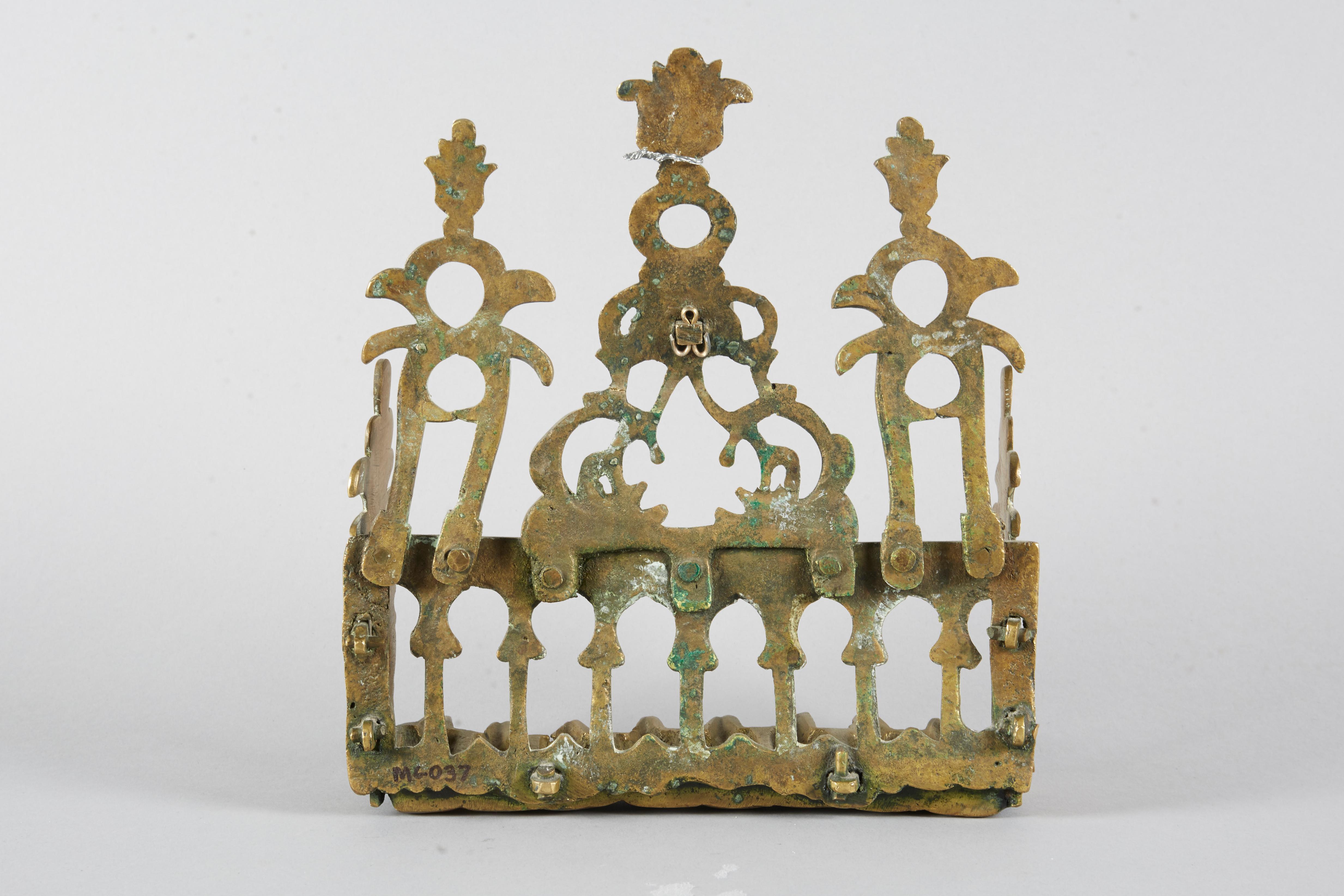 Early 20th Century North African Brass Hanukkah Lamp Menorah For Sale 2