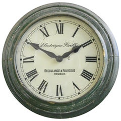 Horloge d'école Brillie du début du 20ème siècle:: circa 1910
