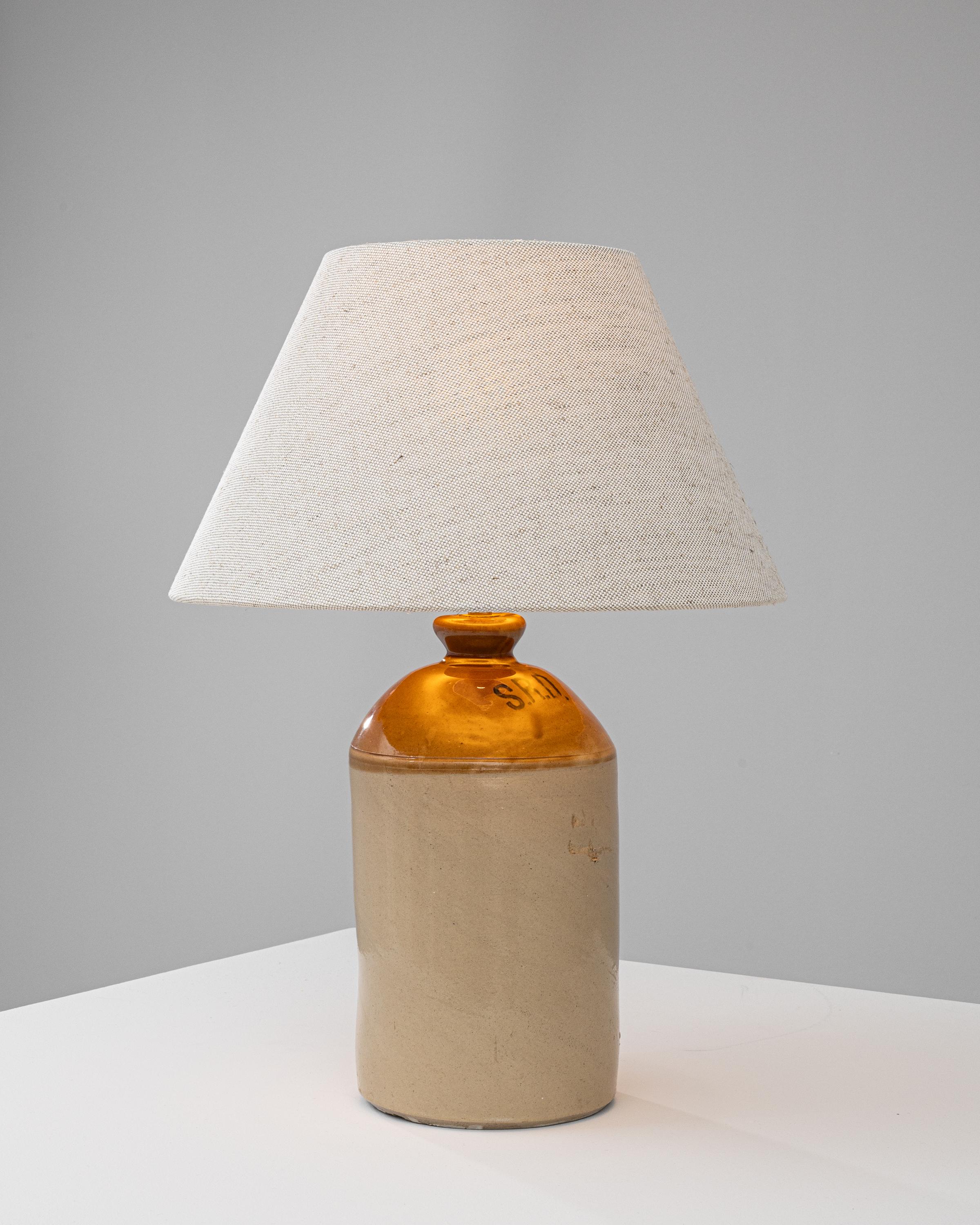 Lampe de table en céramique britannique du début du XXe siècle 6