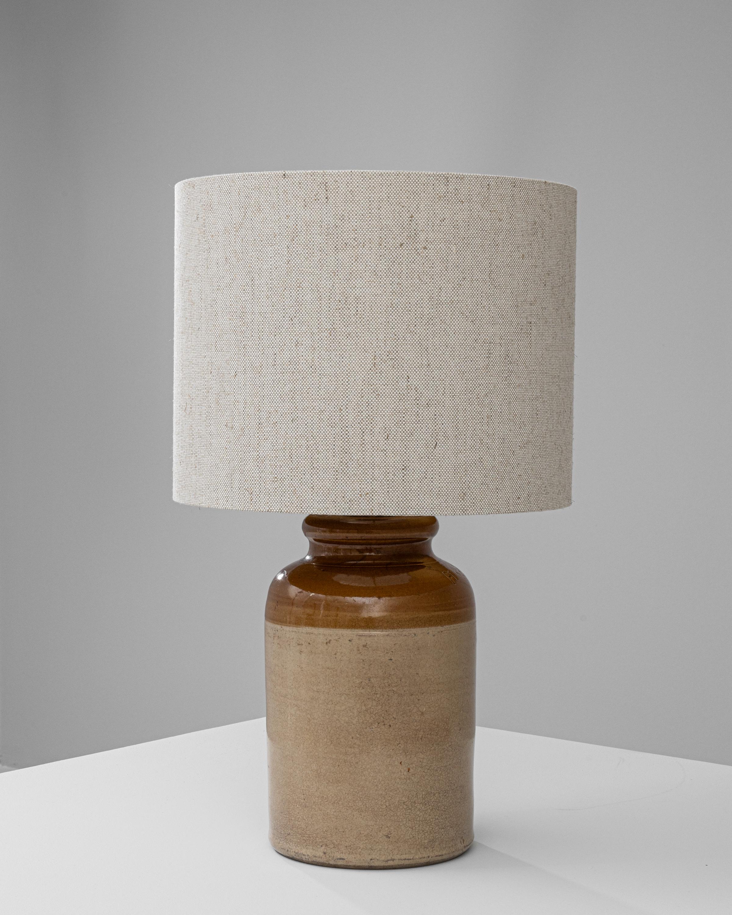 Lampe de table en céramique britannique du début du XXe siècle 7