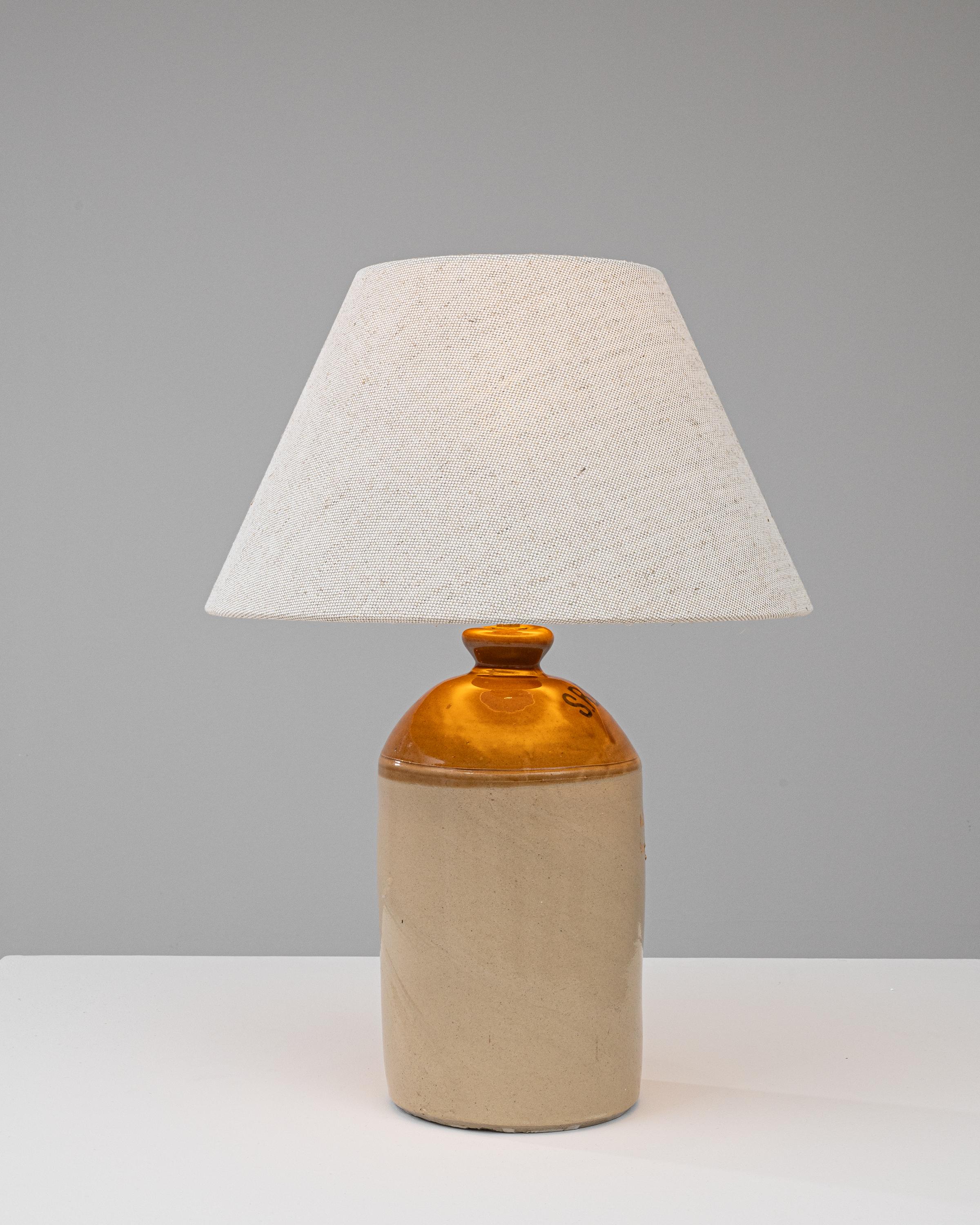 Britannique Lampe de table en céramique britannique du début du XXe siècle
