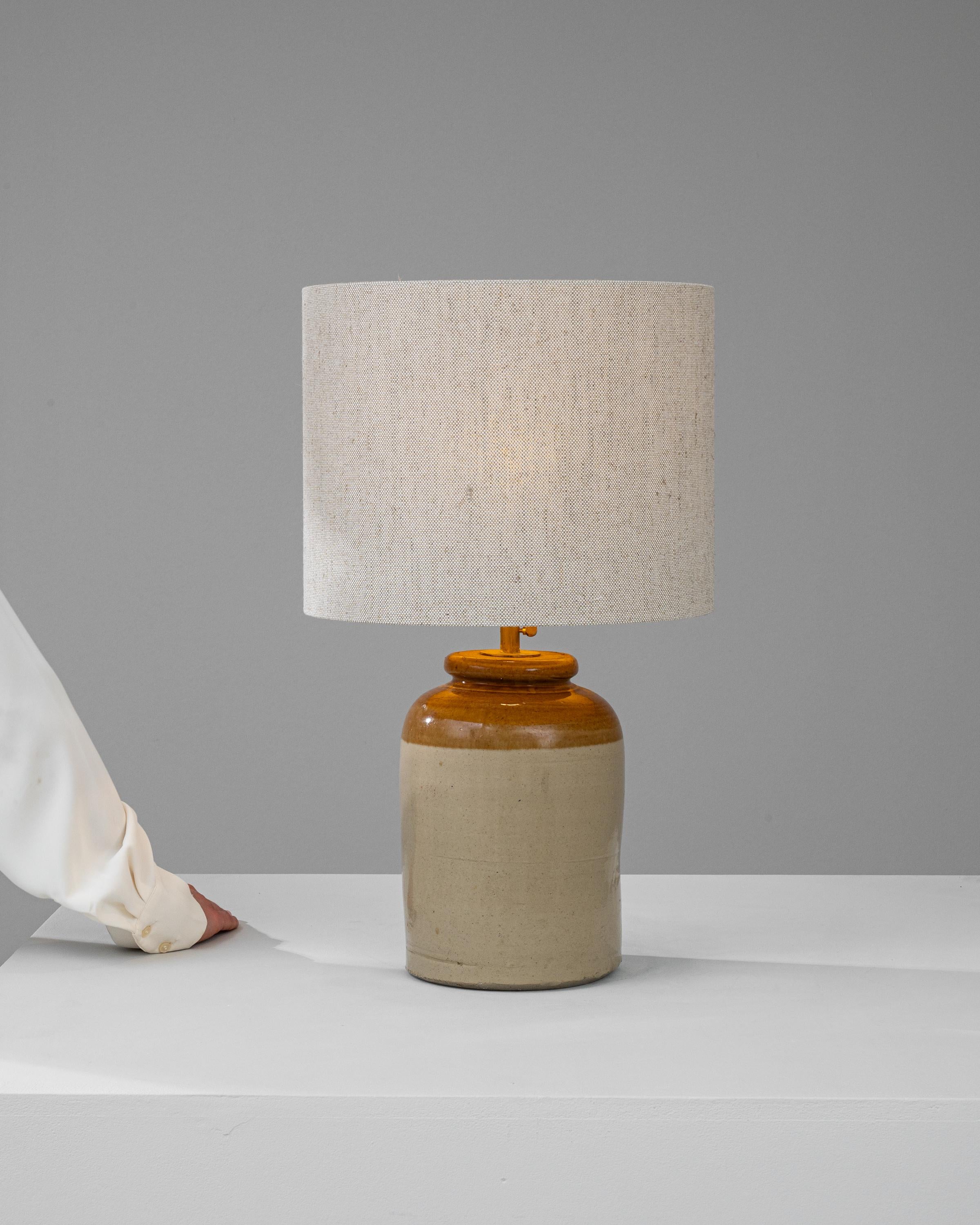 Early 20th Century British Ceramic Table Lamp For Sale 1