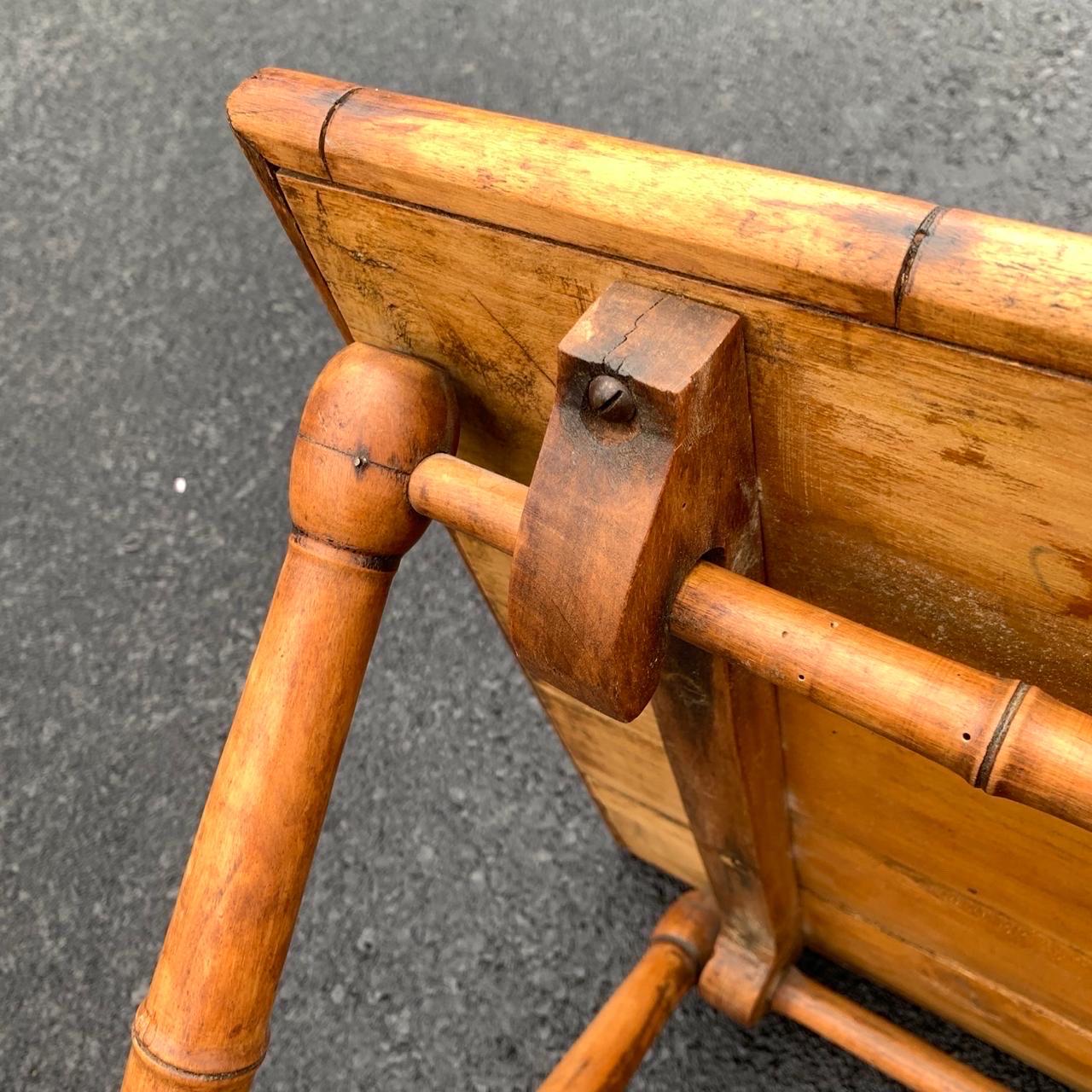 20ième siècle Table de maître pliante en bambou du début du 20e siècle, d'origine britannique en vente