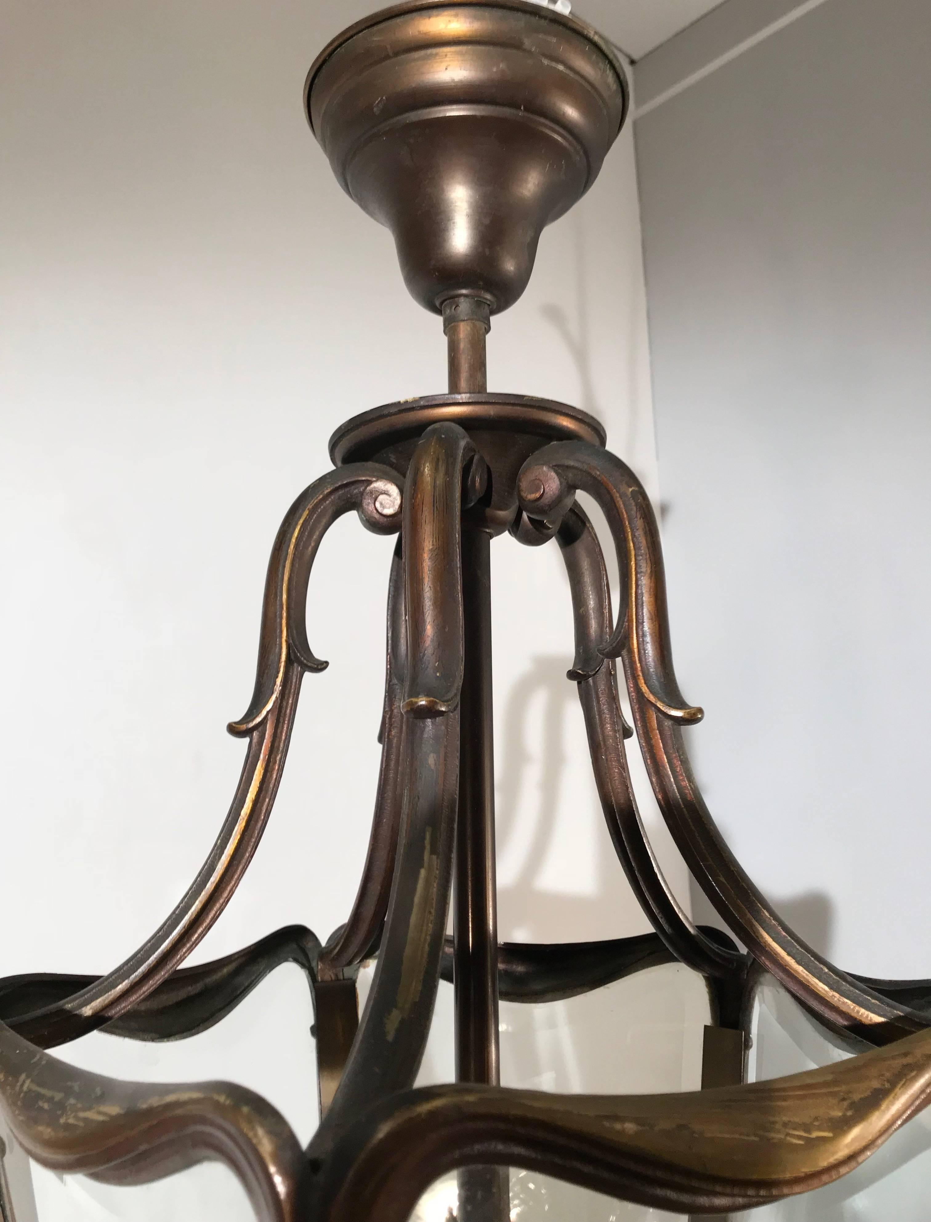 Early 20th Century Bronze & Beveled Glass Stylish Design Lantern Pendant Light In Excellent Condition For Sale In Lisse, NL