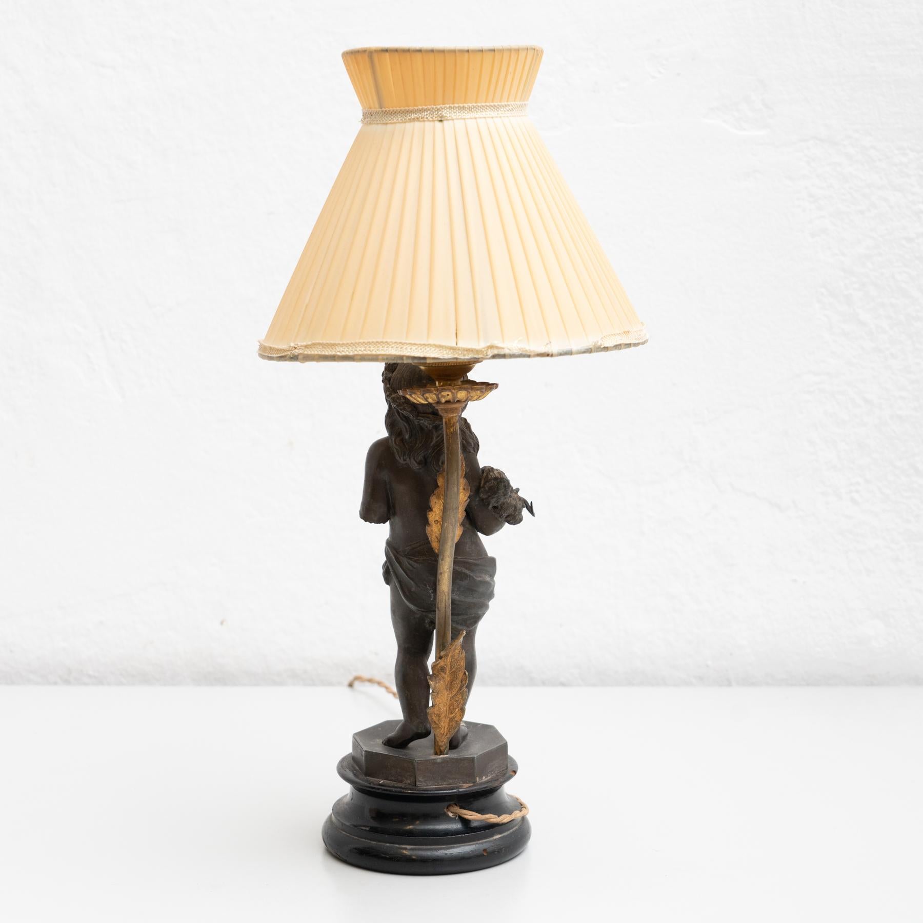 Lampe de table en bois et bronze du début du XXe siècle en vente 8