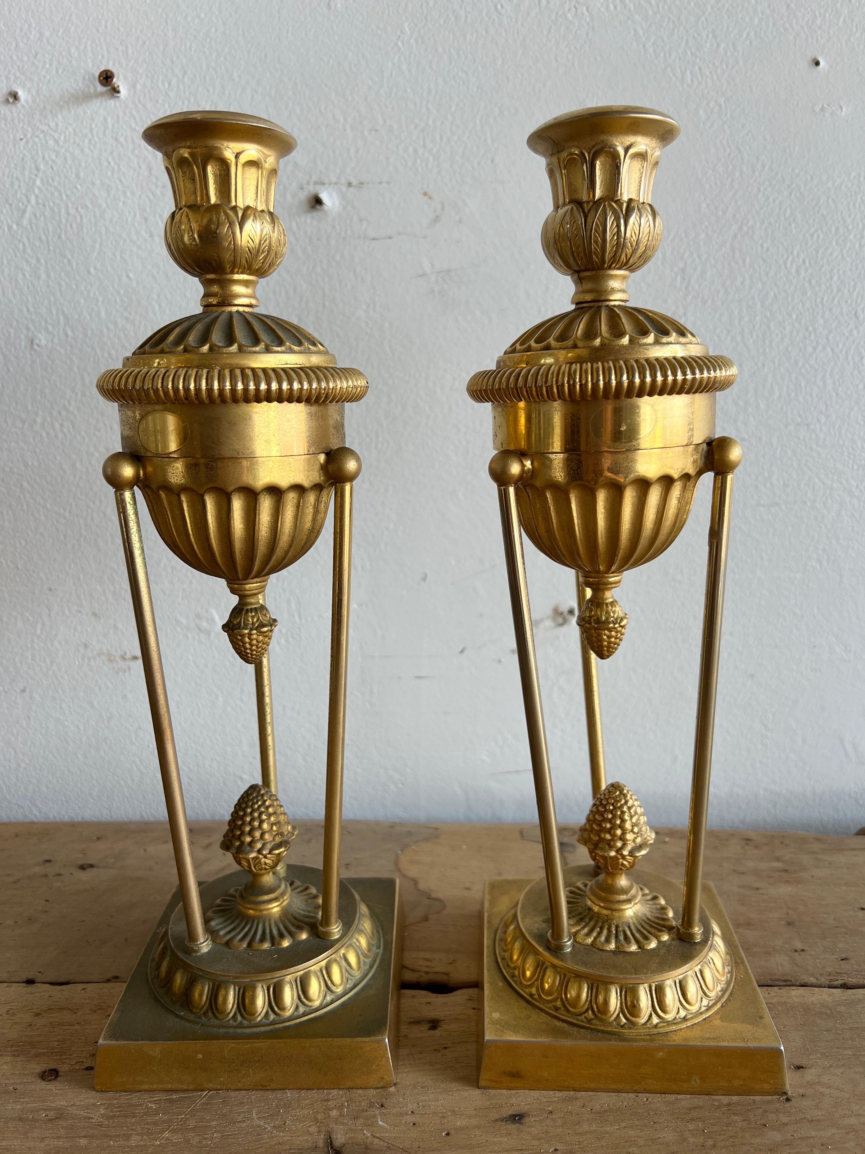 Neoclassico Portacandele in bronzo dei primi del Novecento in vendita
