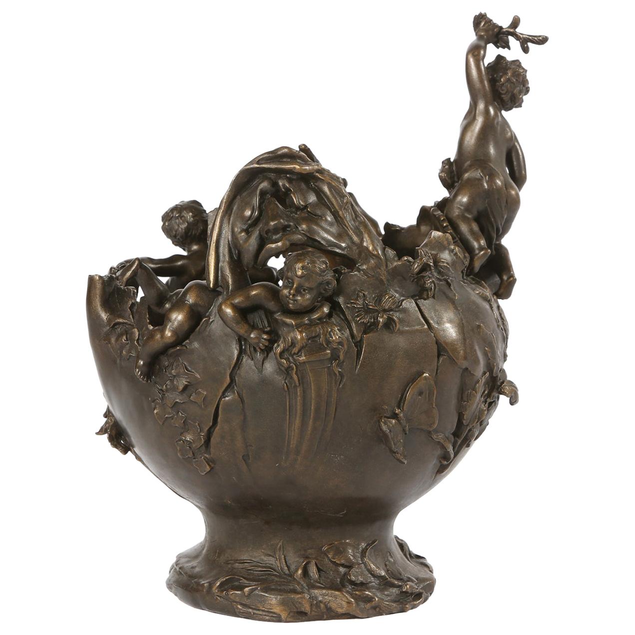 Early 20th Century Bronze Decorative Centerpiece For Sale