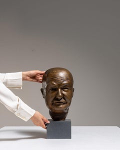 Figurative Bronzeskulptur auf Steinsockel aus dem frühen 20. Jahrhundert, Belgien