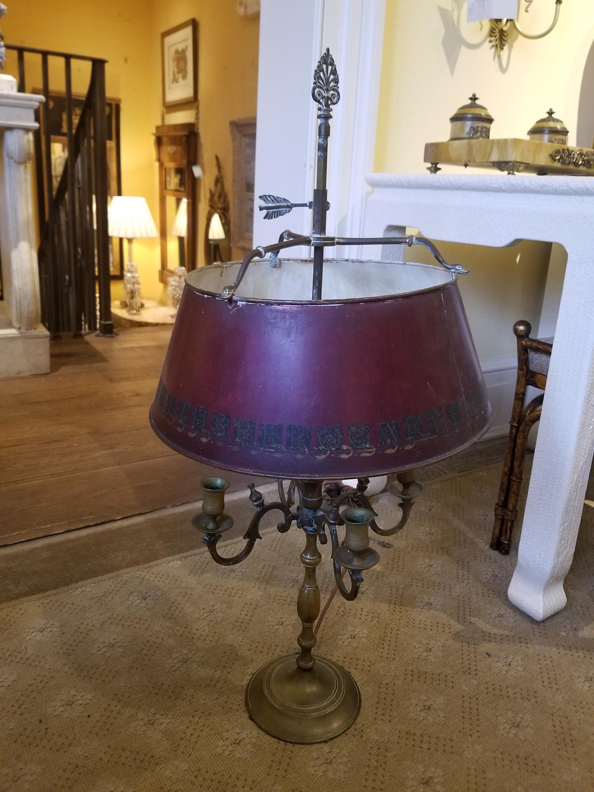 Early 20th Century Bronze Four-Arm Bouillotte Lamp with Decoupage Tole Shade In Good Condition For Sale In Atlanta, GA