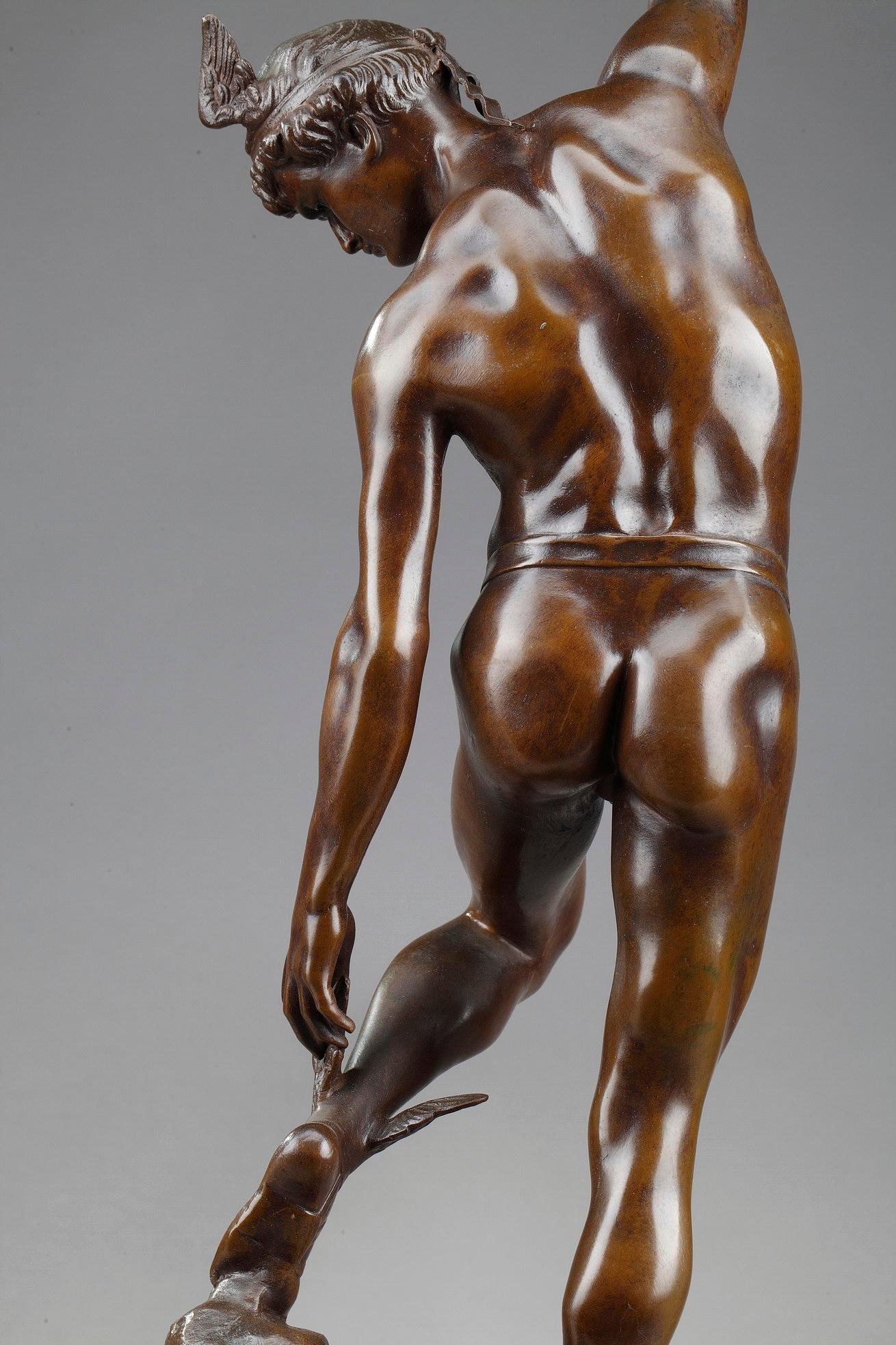Early 20th Century Bronze Hermes Adjusting his Sandal after the Antique 6