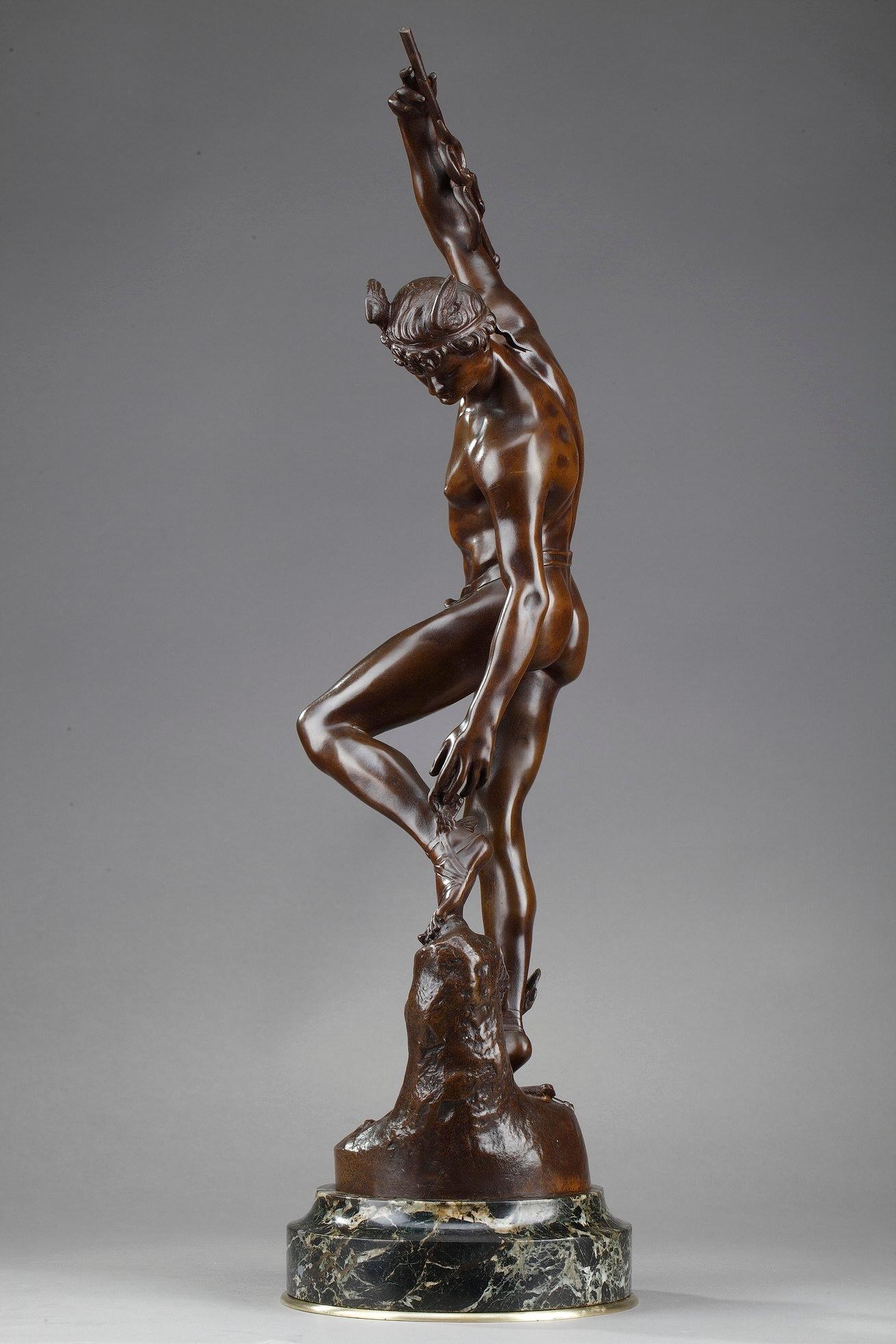 Early 20th Century Bronze Hermes Adjusting his Sandal after the Antique 8