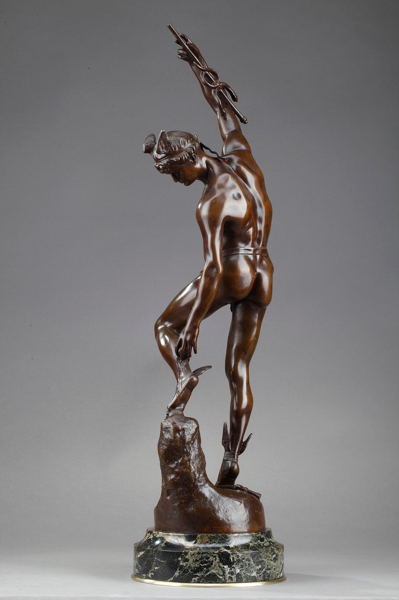 Early 20th Century Bronze Hermes Adjusting his Sandal after the Antique 1