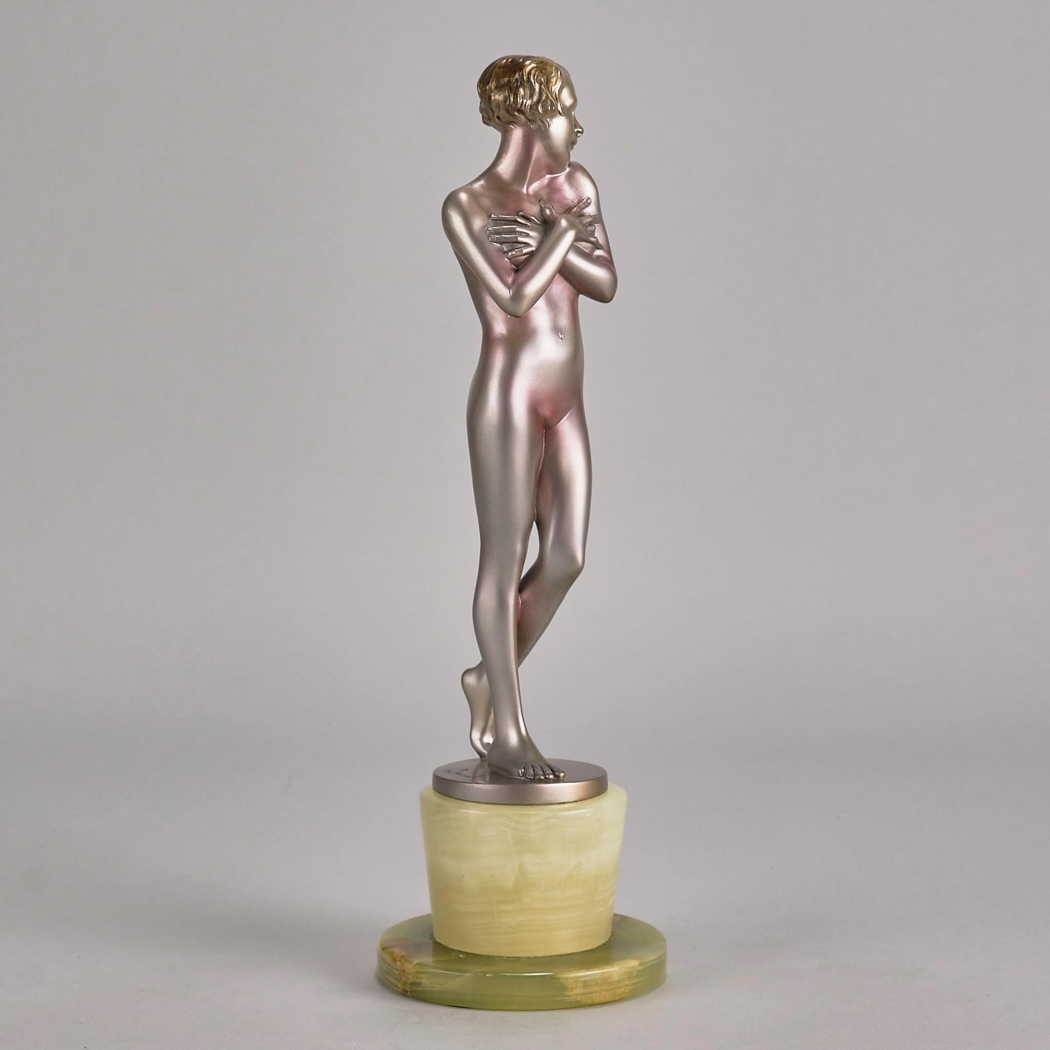 Bronzeskulptur mit dem Titel „Coy Girl“ von Josef Lorenzl aus dem frühen 20. Jahrhundert (Österreichisch) im Angebot