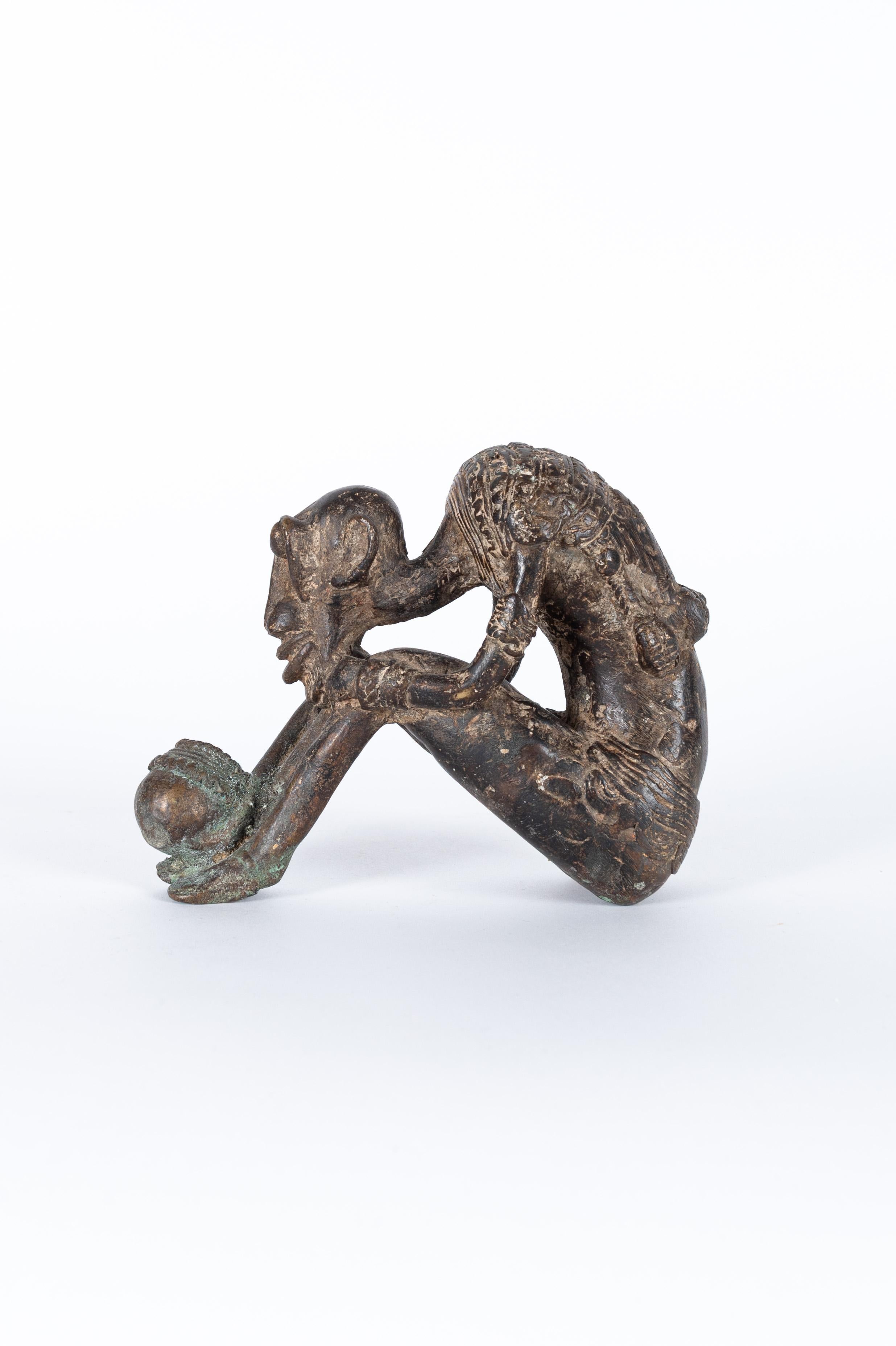 Burkinabe Early 20th century bronze sculpture from Lobi (Burkina Faso) For Sale