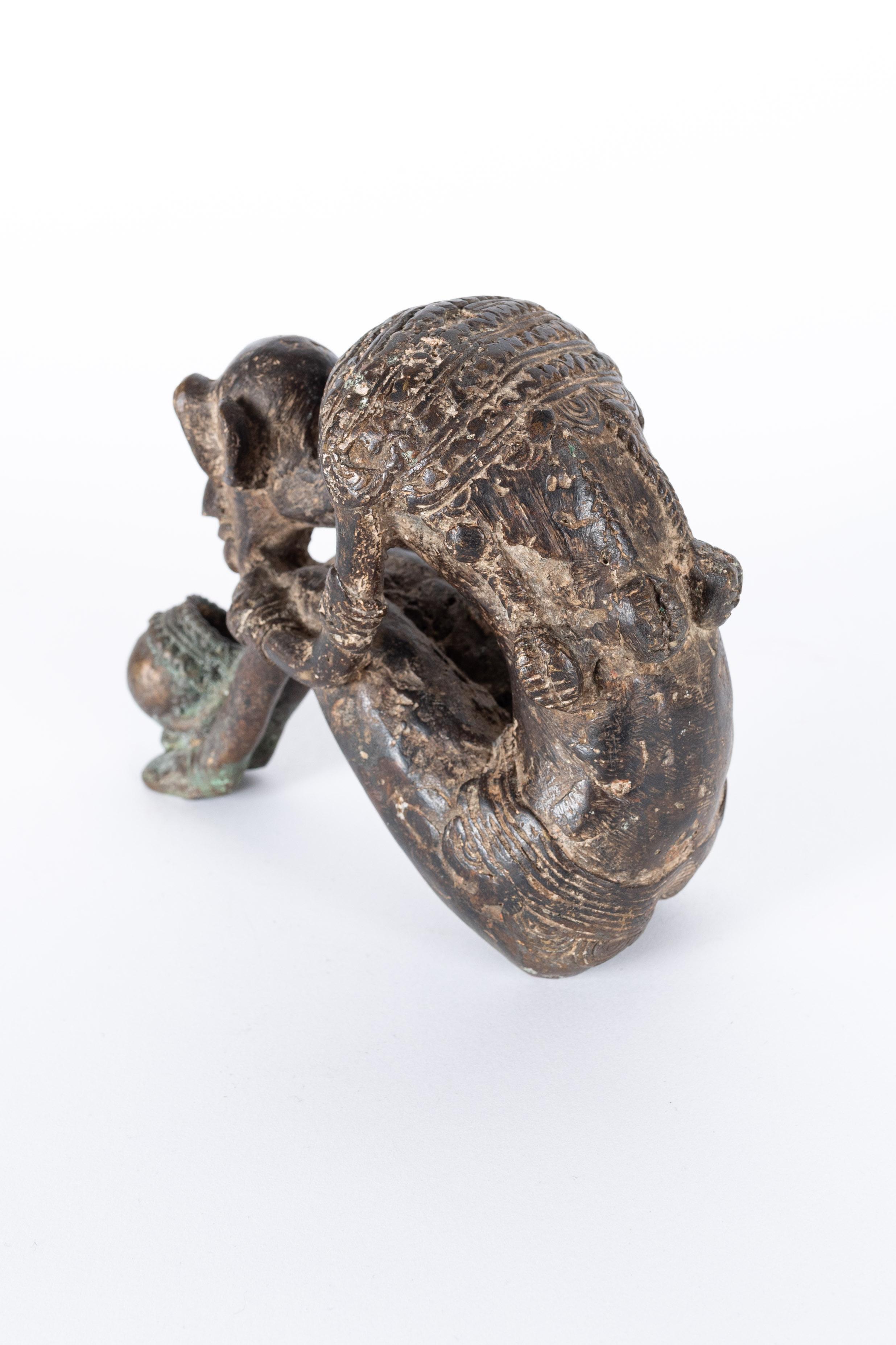 20th Century Early 20th century bronze sculpture from Lobi (Burkina Faso) For Sale