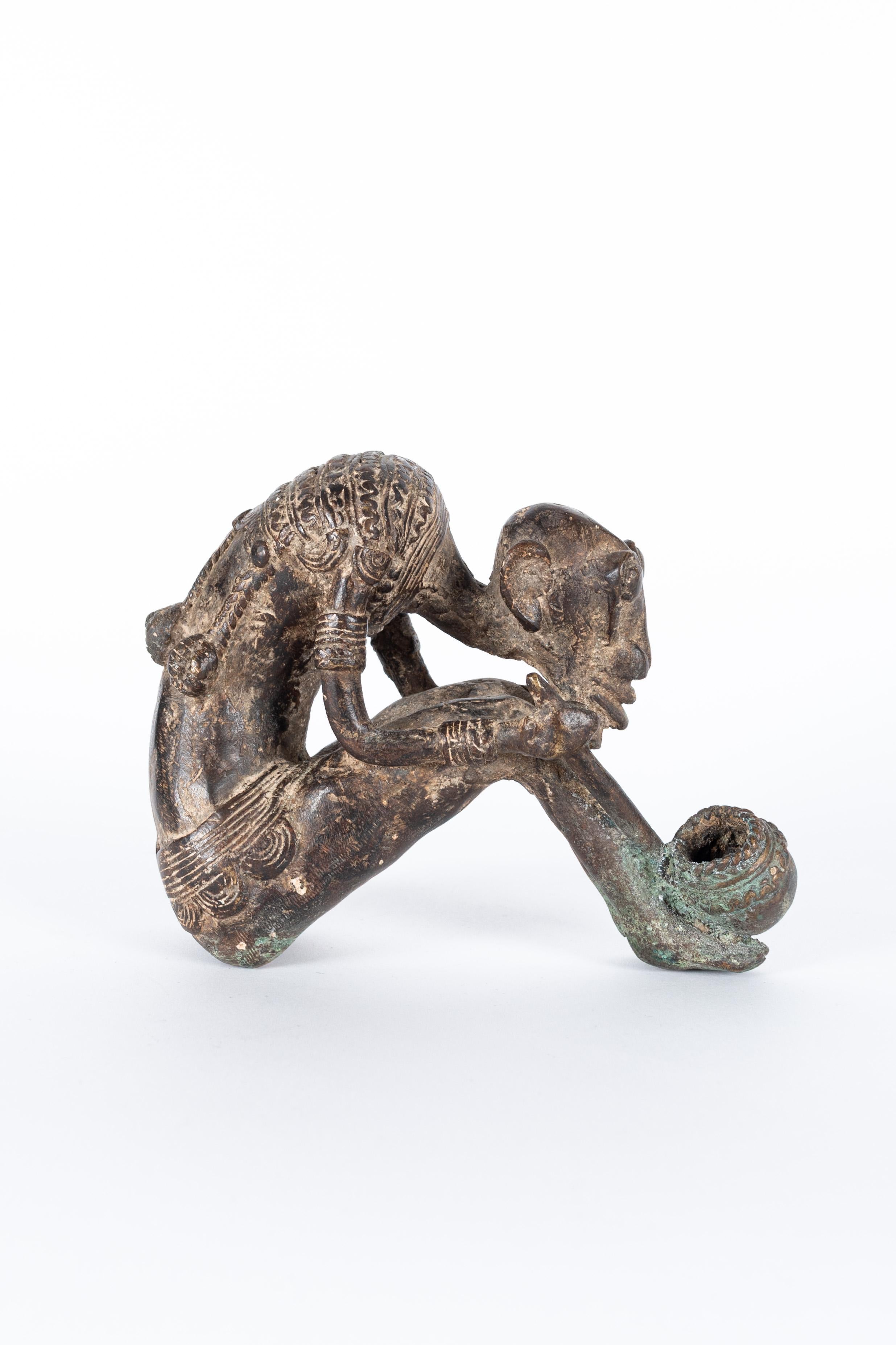Bronze Early 20th century bronze sculpture from Lobi (Burkina Faso) For Sale