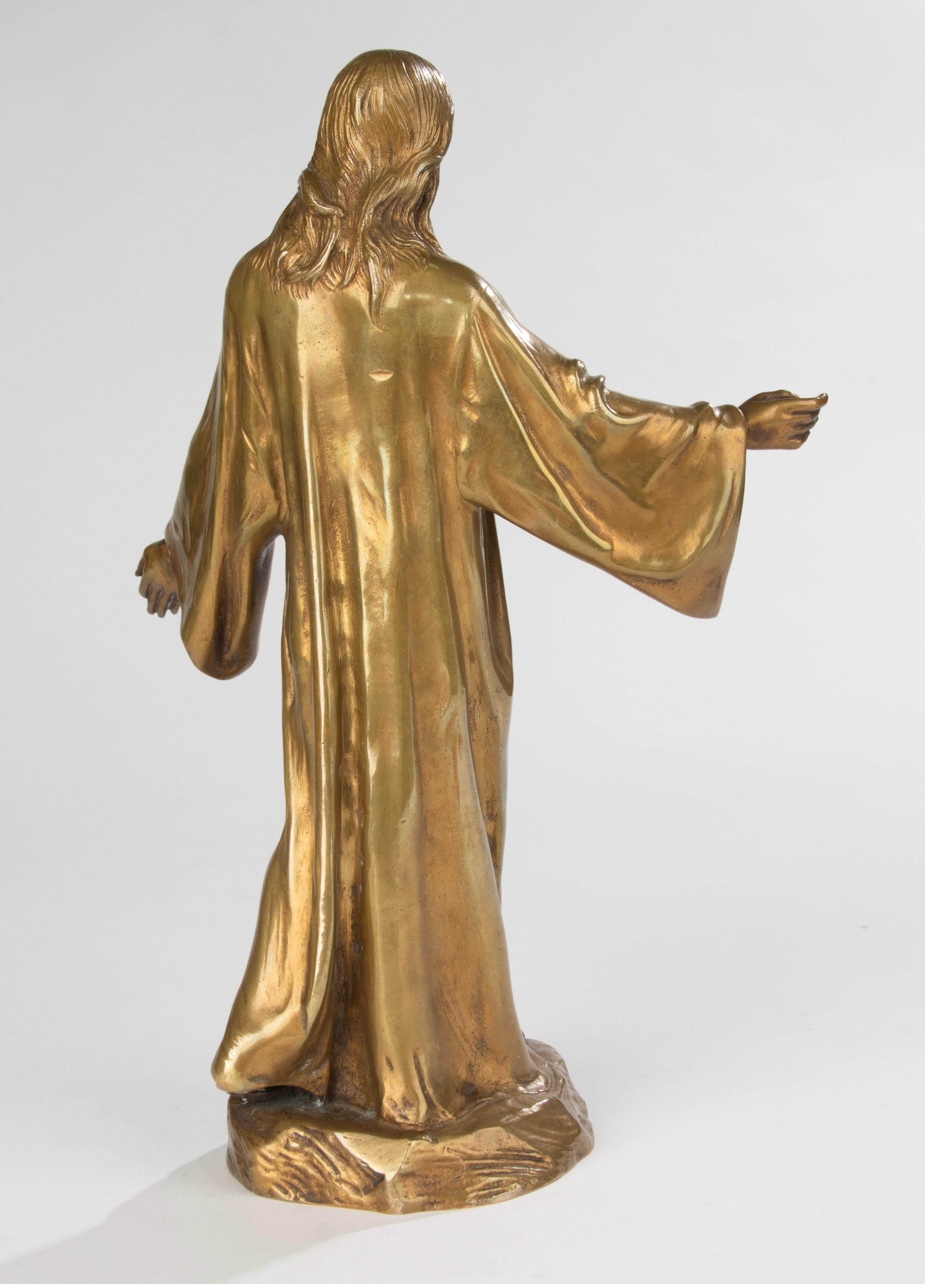 Sculpture en bronze du début du 20e siècle - La bénédiction de Jésus-Christ par Paul Gasq en vente 1