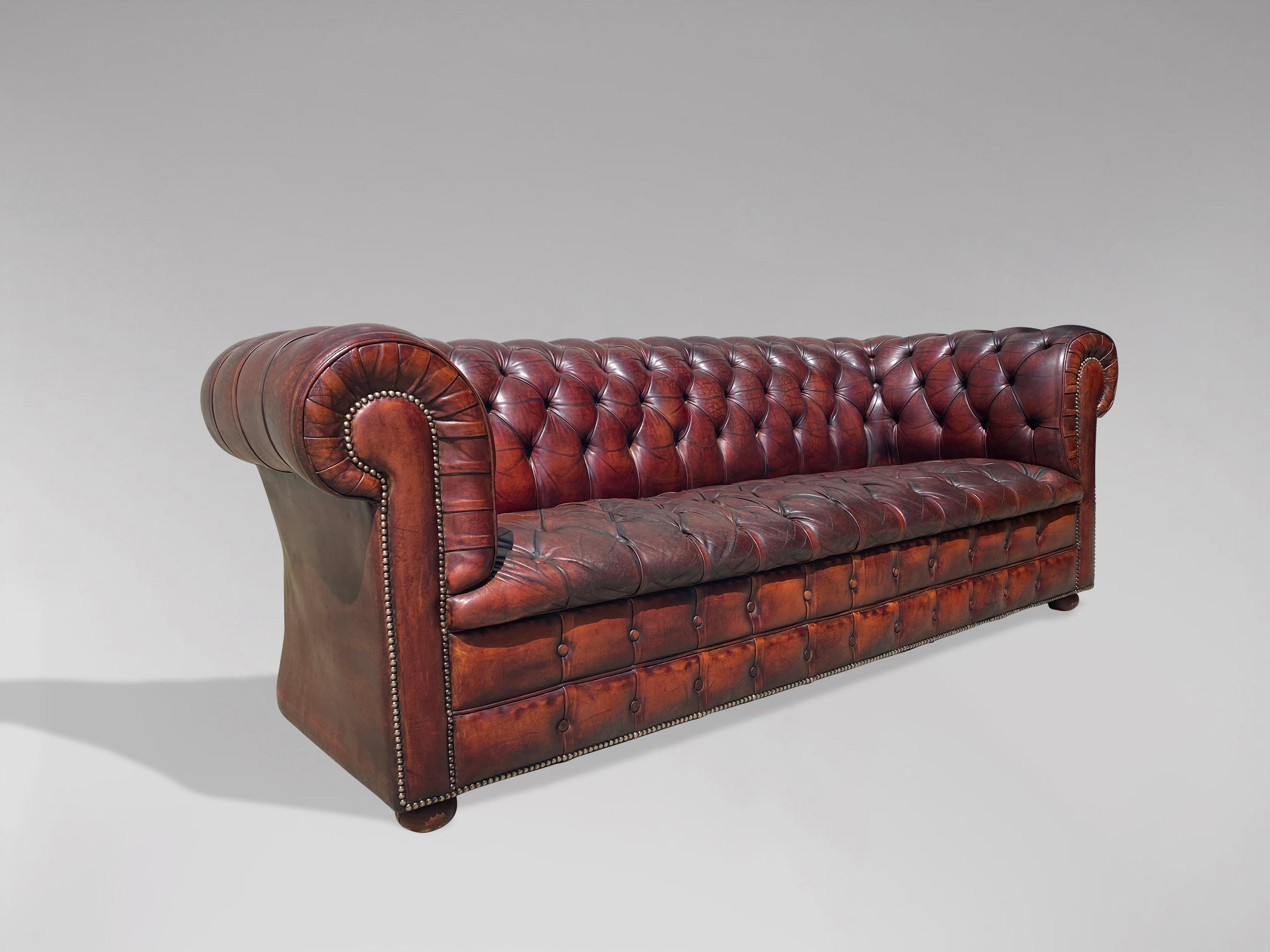 burgundy chesterfield sofa