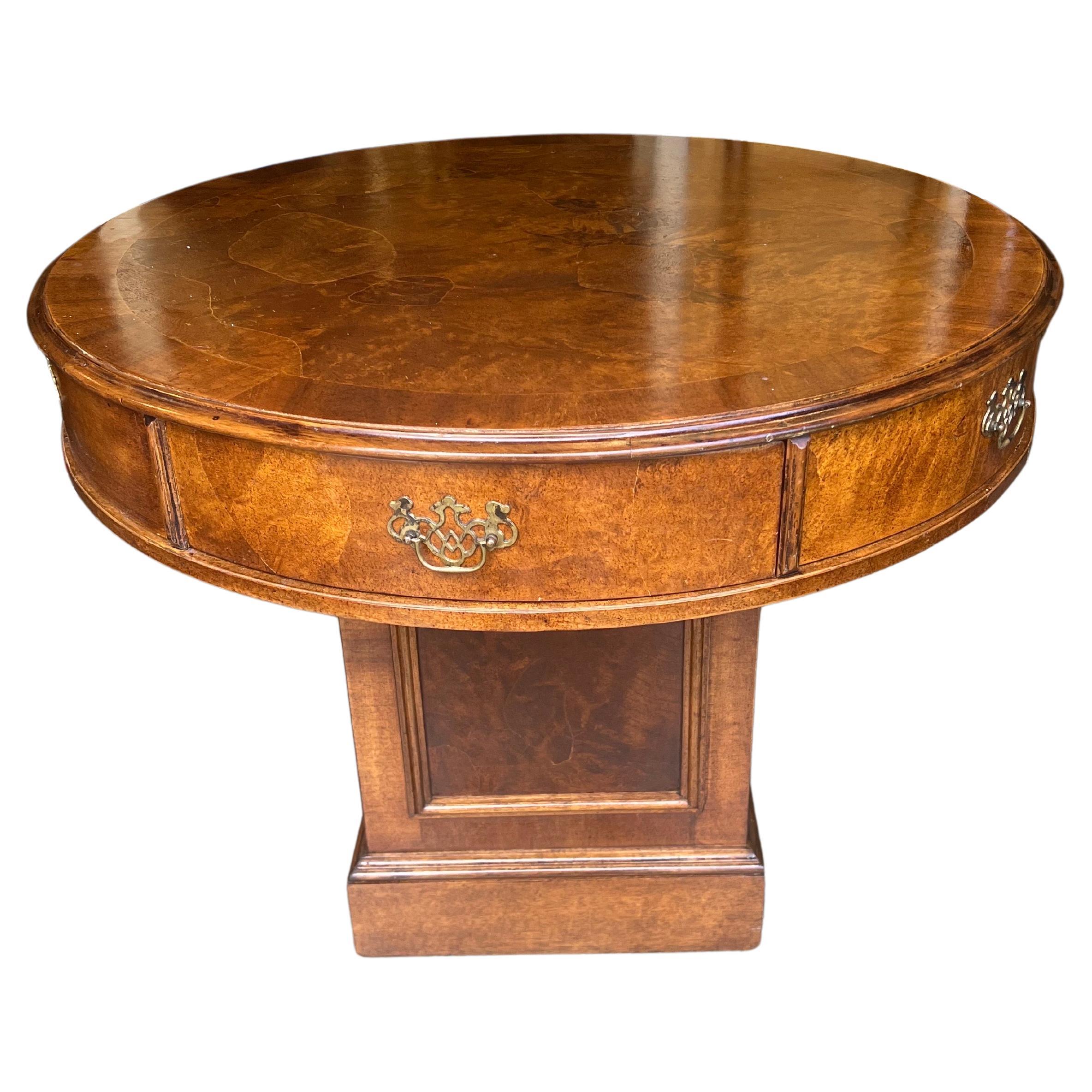 Early 20th Century Burled English Walnut Pedestal Center or Occasional Table For Sale