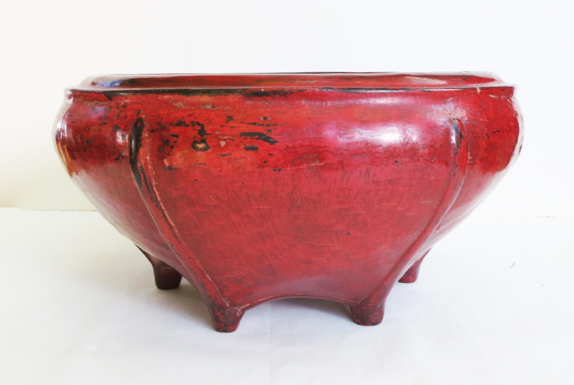 Early 20th Century Burmese Lacquered Food Bowl, “Khwet” In Good Condition In Atlanta, GA